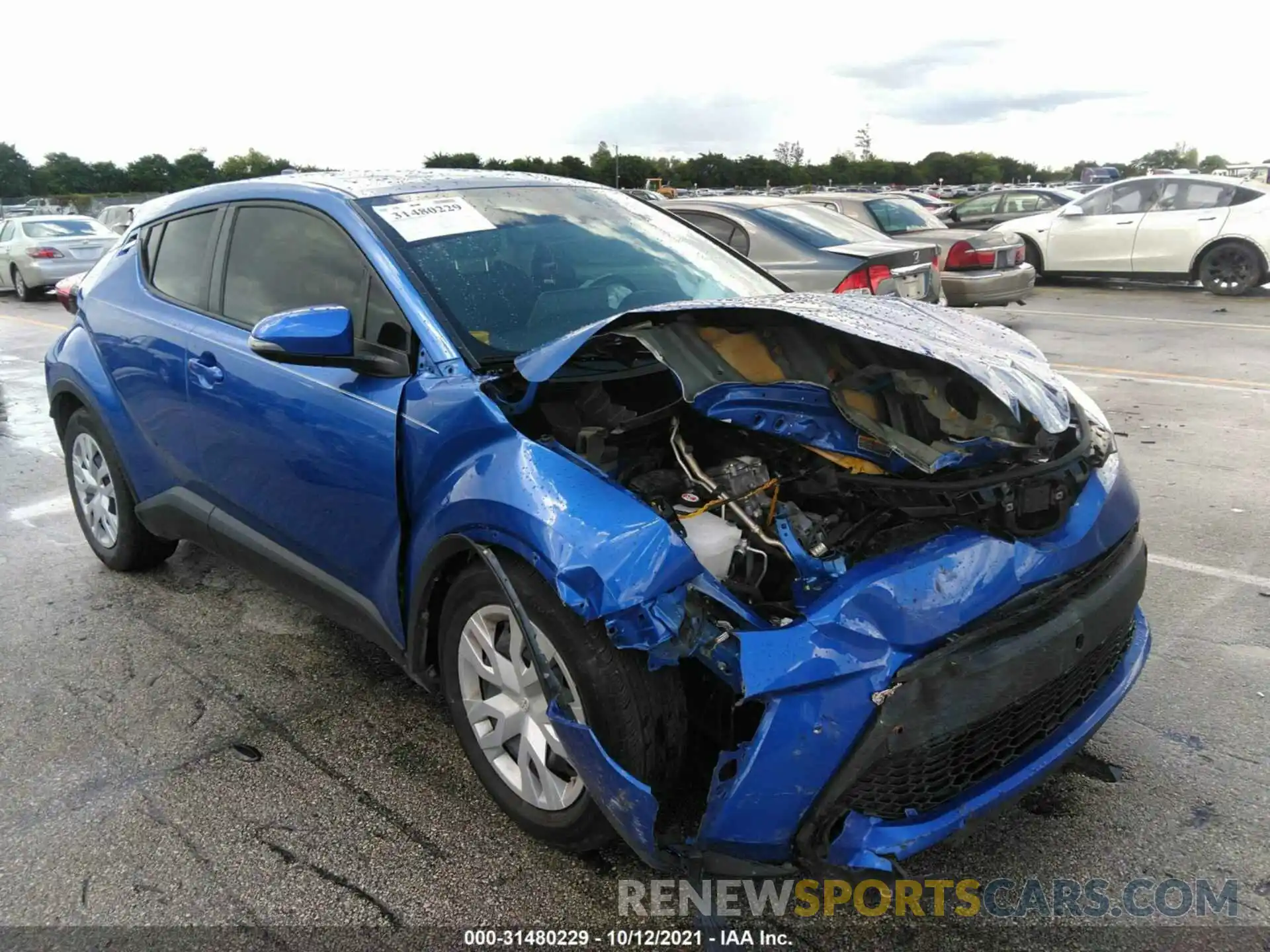 1 Photograph of a damaged car JTNKHMBX2L1070337 TOYOTA C-HR 2020