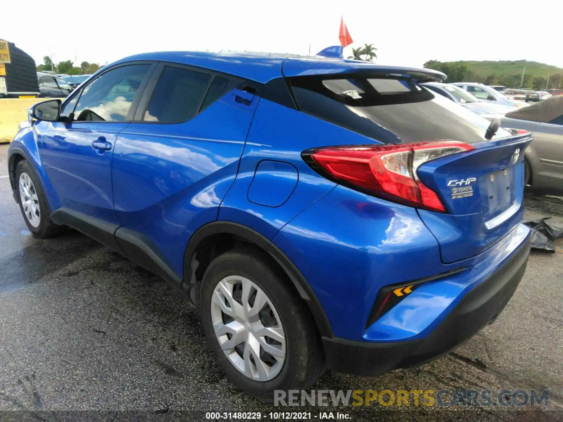 3 Photograph of a damaged car JTNKHMBX2L1070337 TOYOTA C-HR 2020