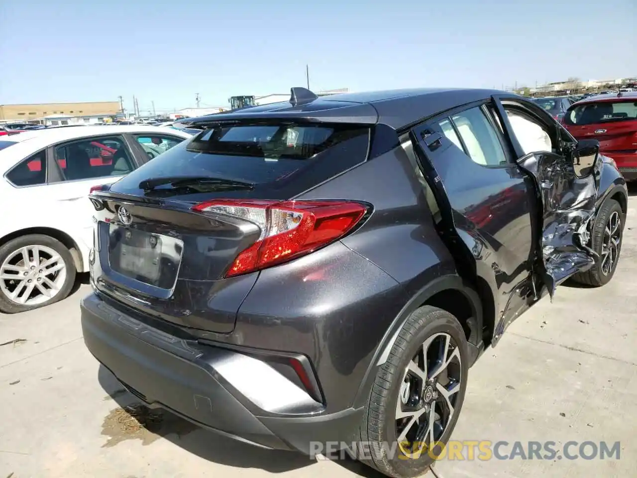 4 Photograph of a damaged car JTNKHMBX2L1073240 TOYOTA C-HR 2020