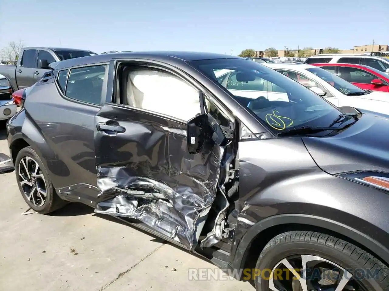 9 Photograph of a damaged car JTNKHMBX2L1073240 TOYOTA C-HR 2020