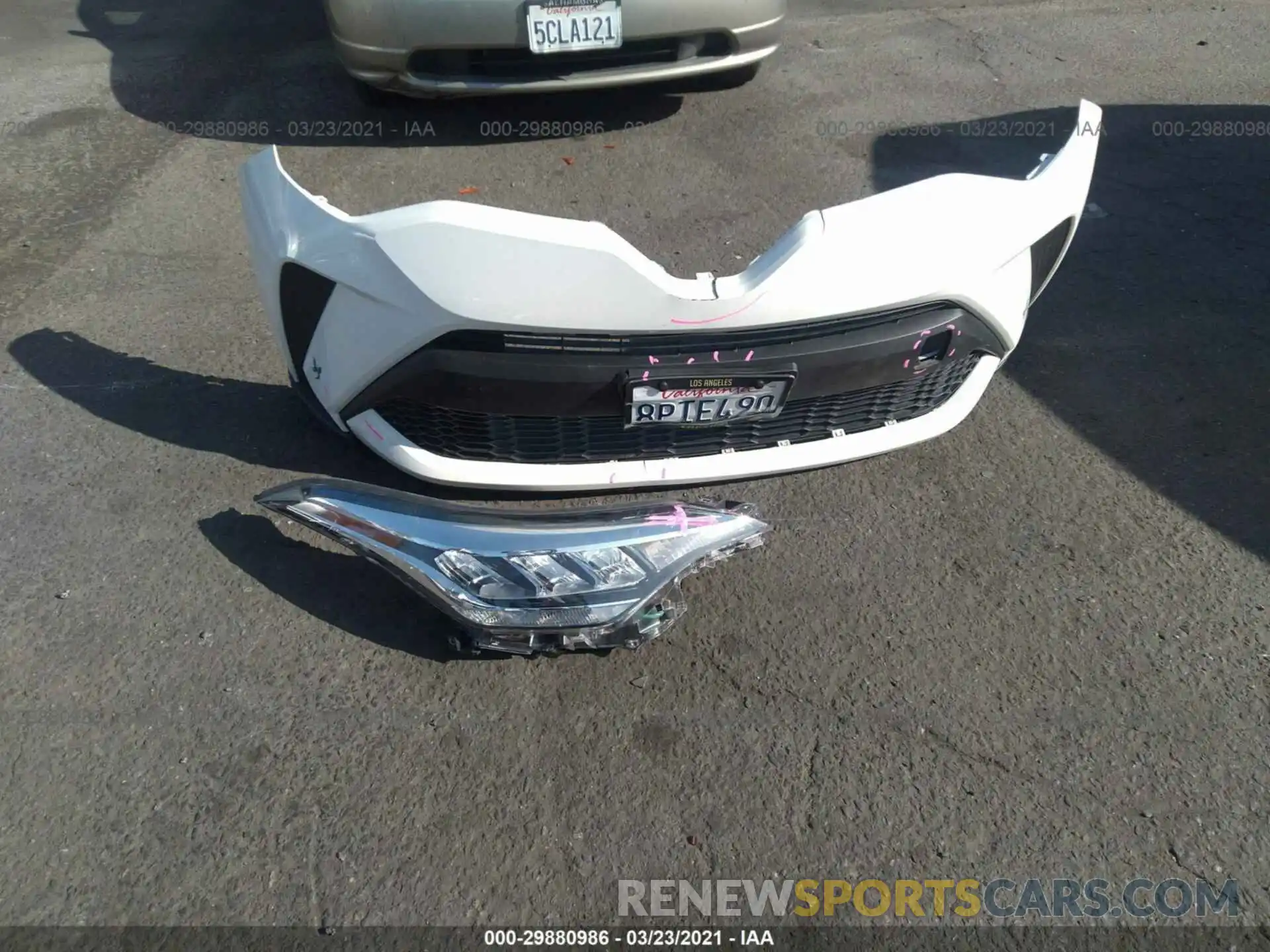 12 Photograph of a damaged car JTNKHMBX2L1074520 TOYOTA C-HR 2020