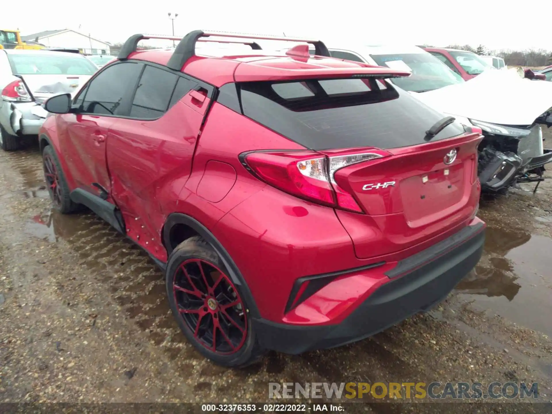 3 Photograph of a damaged car JTNKHMBX2L1075361 TOYOTA C-HR 2020