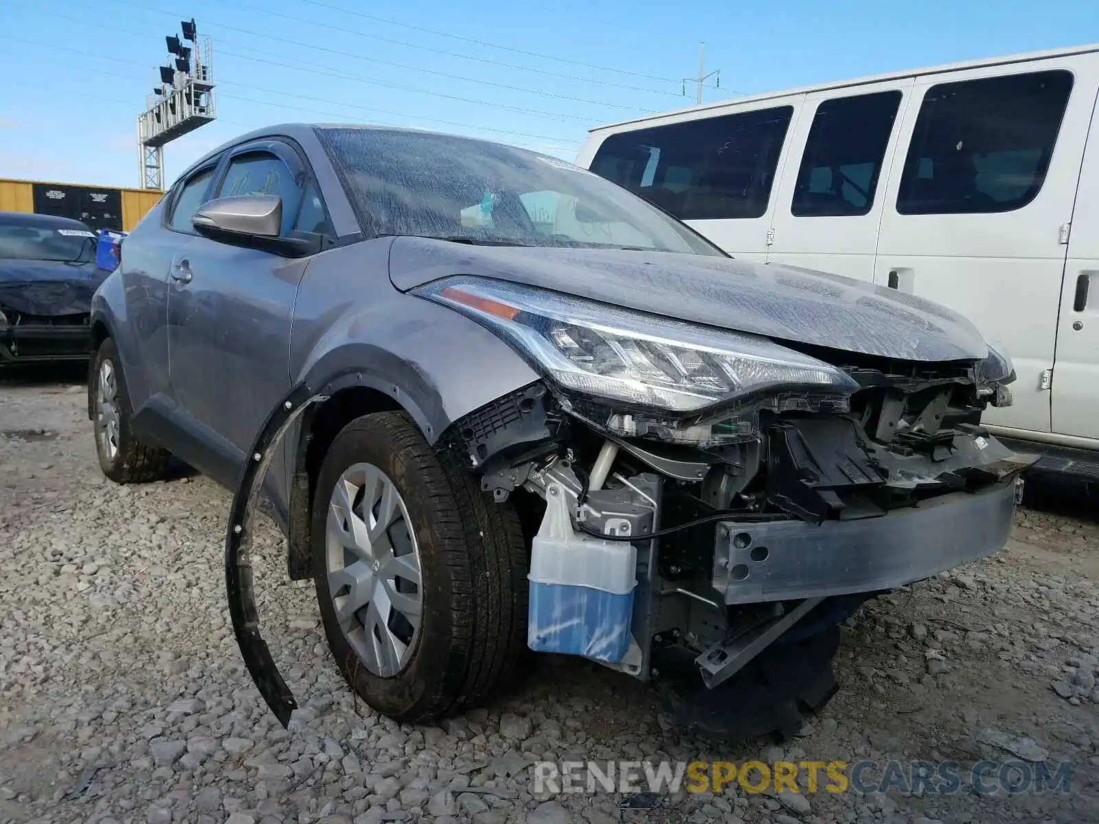 1 Photograph of a damaged car JTNKHMBX2L1079815 TOYOTA C-HR 2020