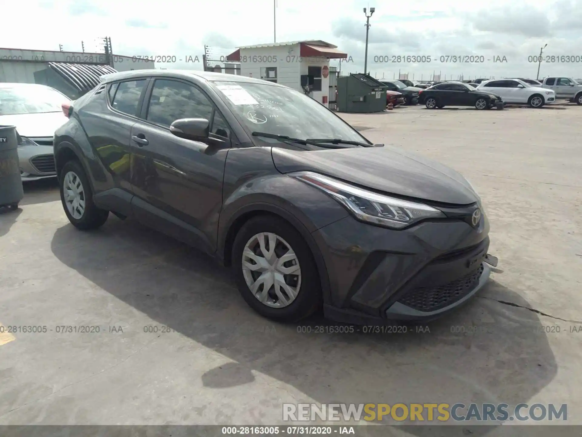 1 Photograph of a damaged car JTNKHMBX2L1083556 TOYOTA C-HR 2020