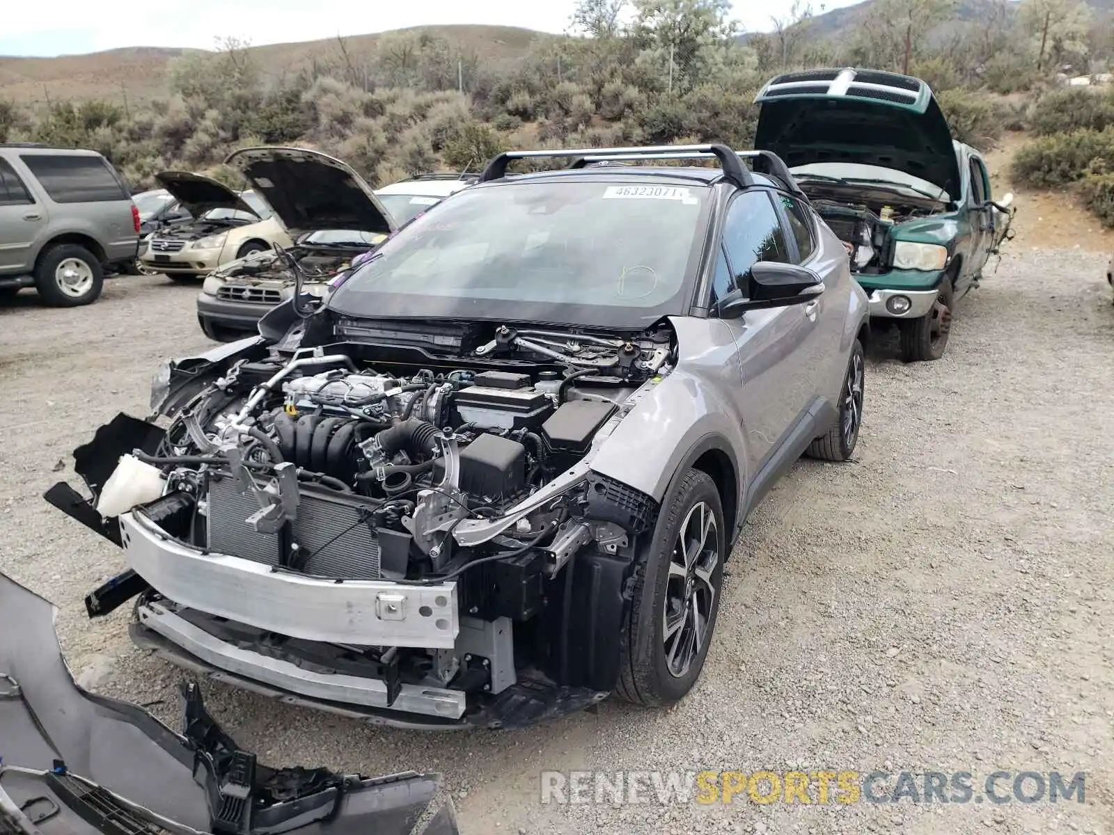 2 Photograph of a damaged car JTNKHMBX2L1083735 TOYOTA C-HR 2020