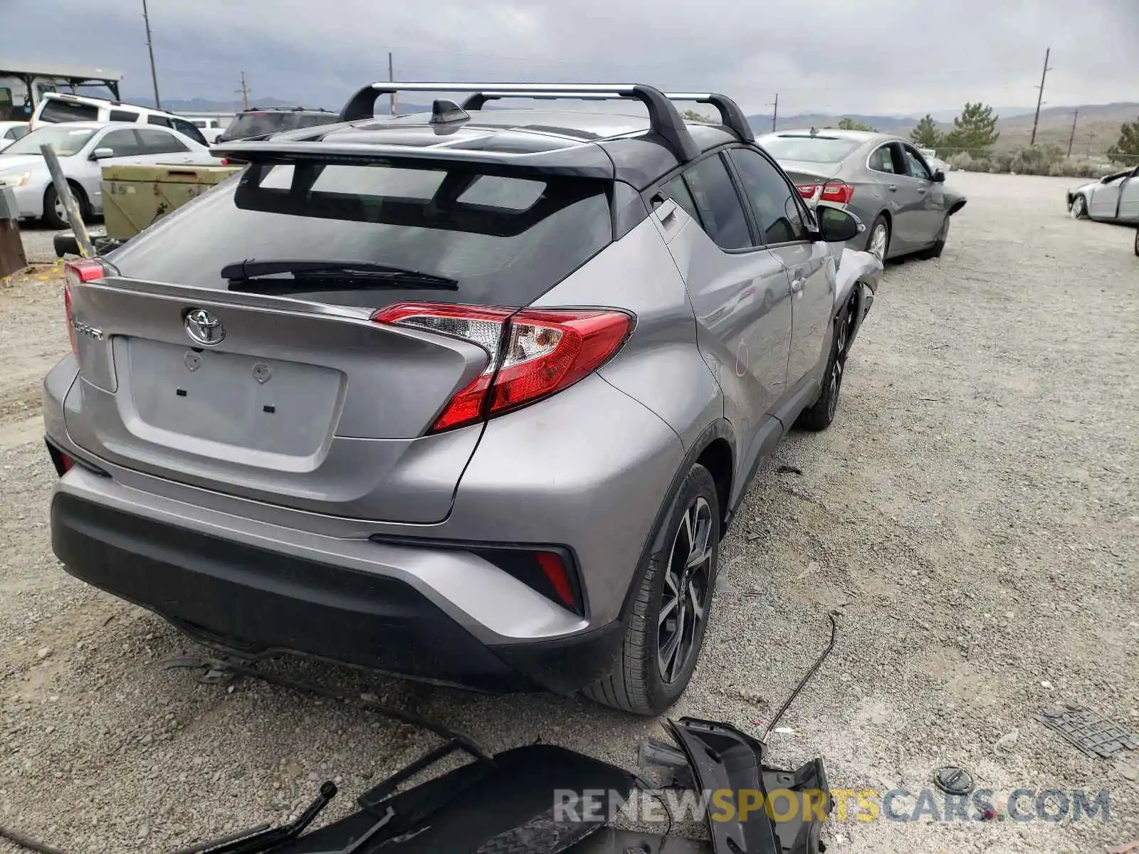 4 Photograph of a damaged car JTNKHMBX2L1083735 TOYOTA C-HR 2020