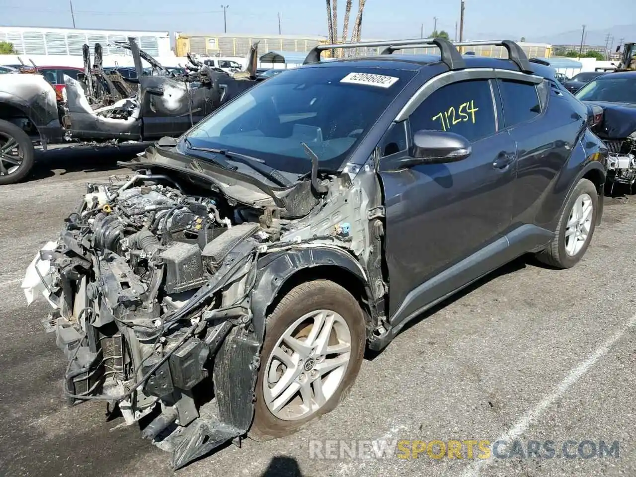 2 Photograph of a damaged car JTNKHMBX2L1085100 TOYOTA C-HR 2020