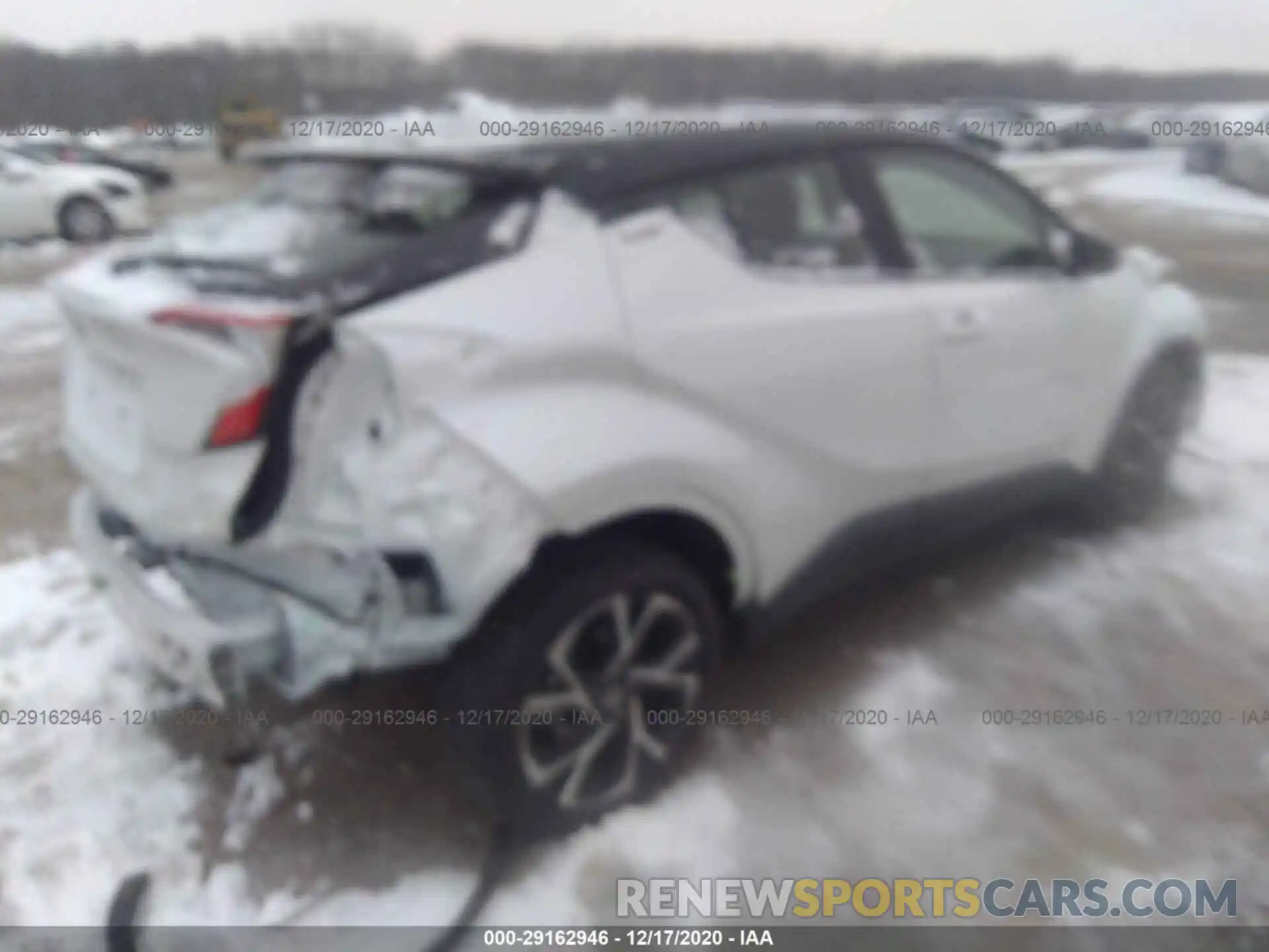 4 Photograph of a damaged car JTNKHMBX2L1089762 TOYOTA C-HR 2020