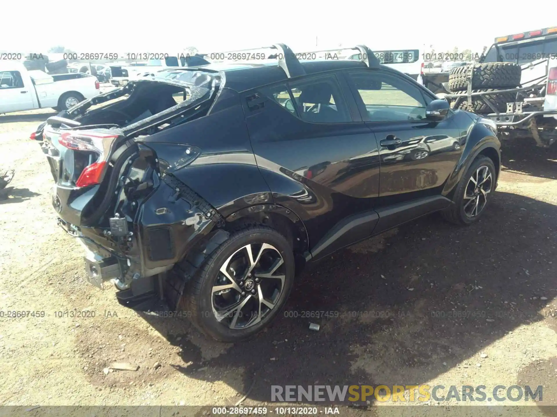 4 Photograph of a damaged car JTNKHMBX2L1090152 TOYOTA C-HR 2020