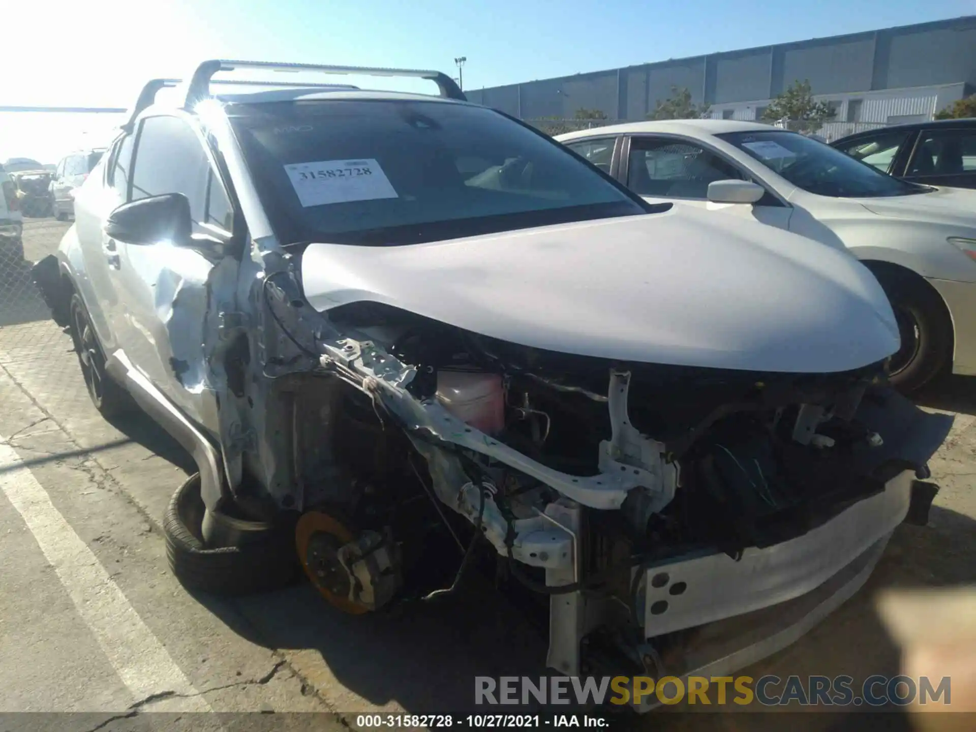 1 Photograph of a damaged car JTNKHMBX2L1090510 TOYOTA C-HR 2020