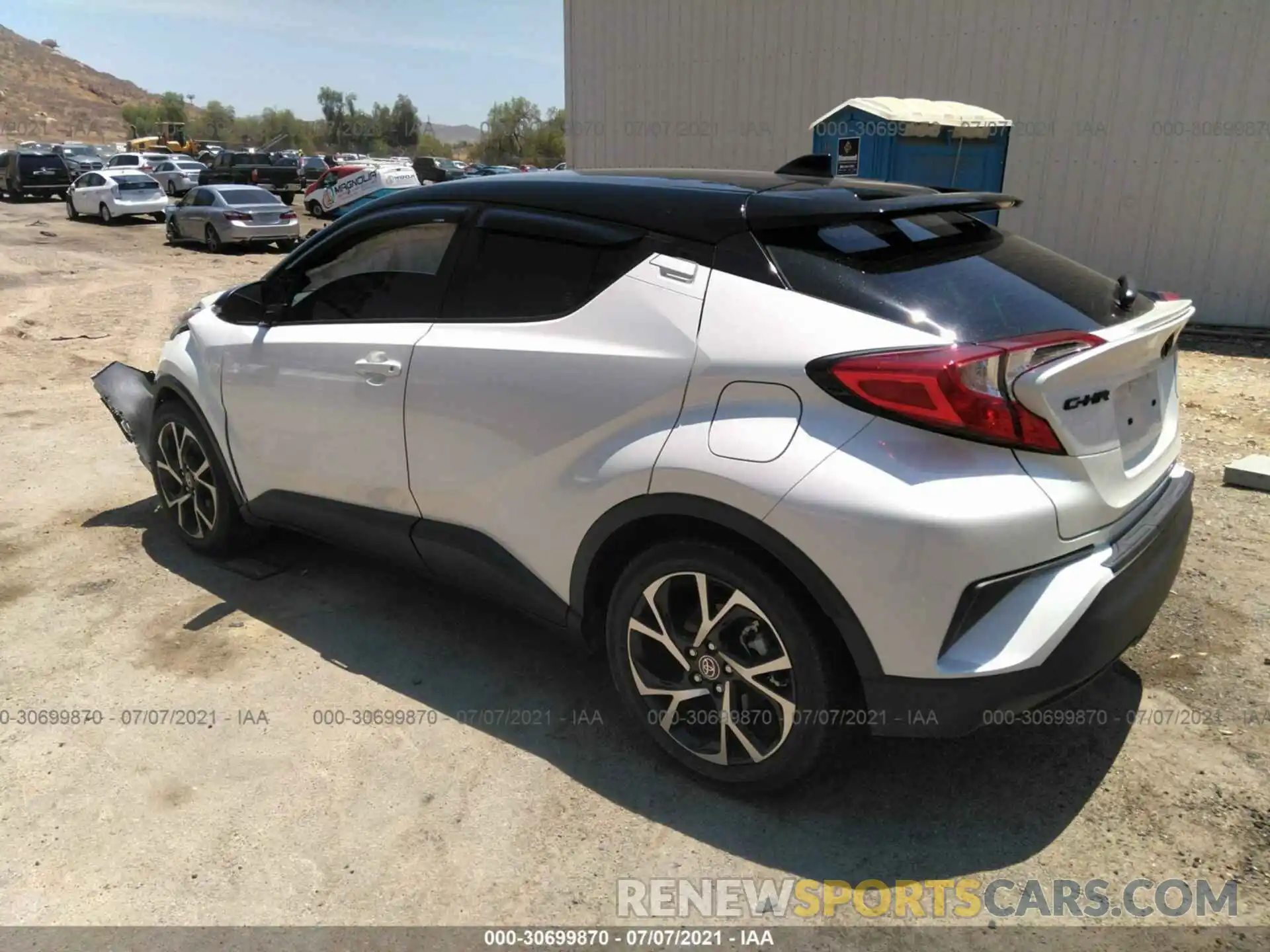 3 Photograph of a damaged car JTNKHMBX2L1090880 TOYOTA C-HR 2020