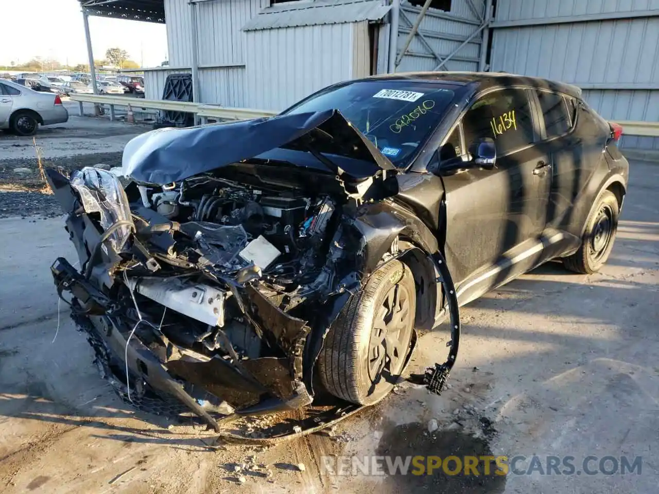 2 Photograph of a damaged car JTNKHMBX2L1092080 TOYOTA C-HR 2020