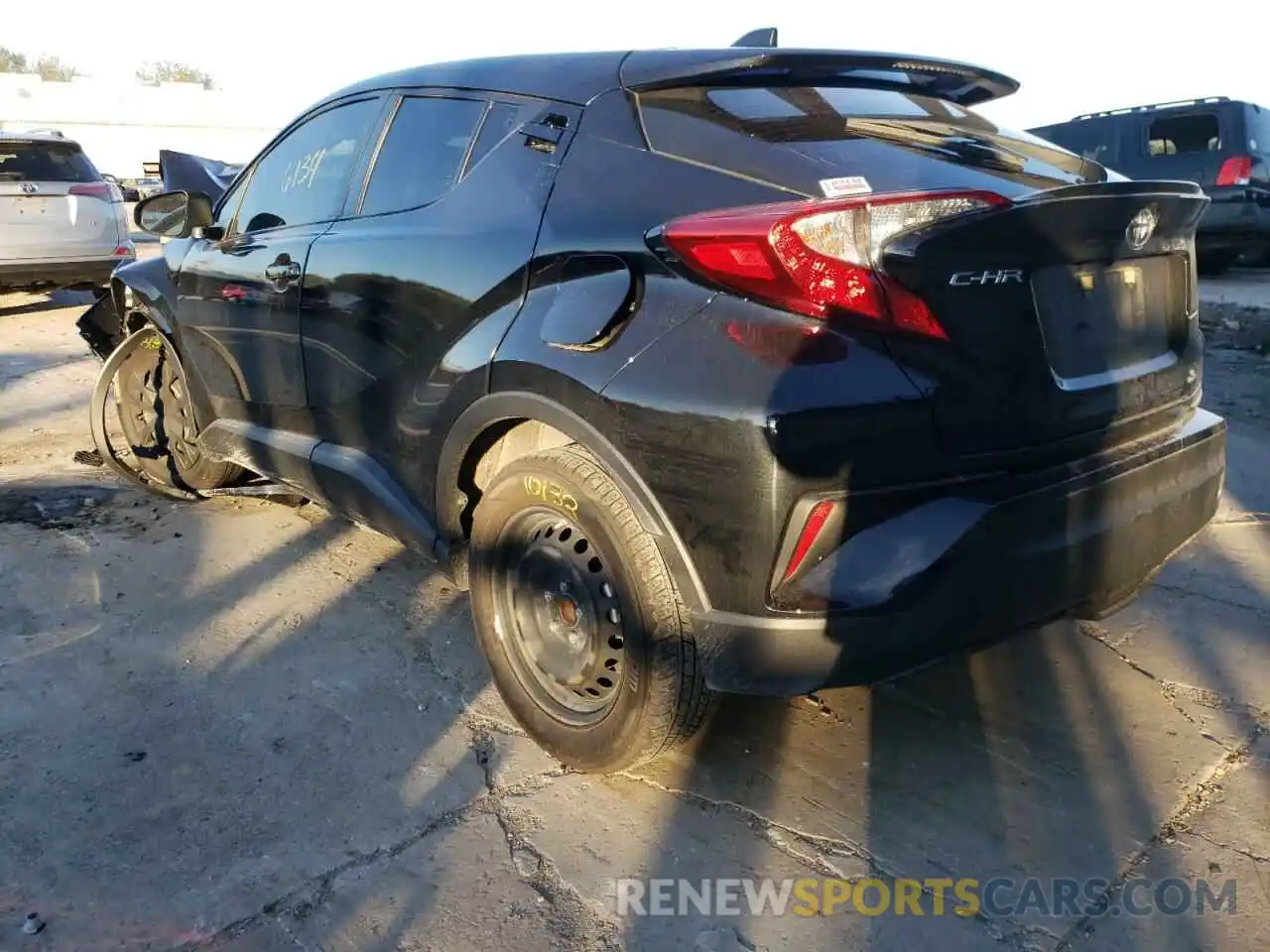 3 Photograph of a damaged car JTNKHMBX2L1092080 TOYOTA C-HR 2020