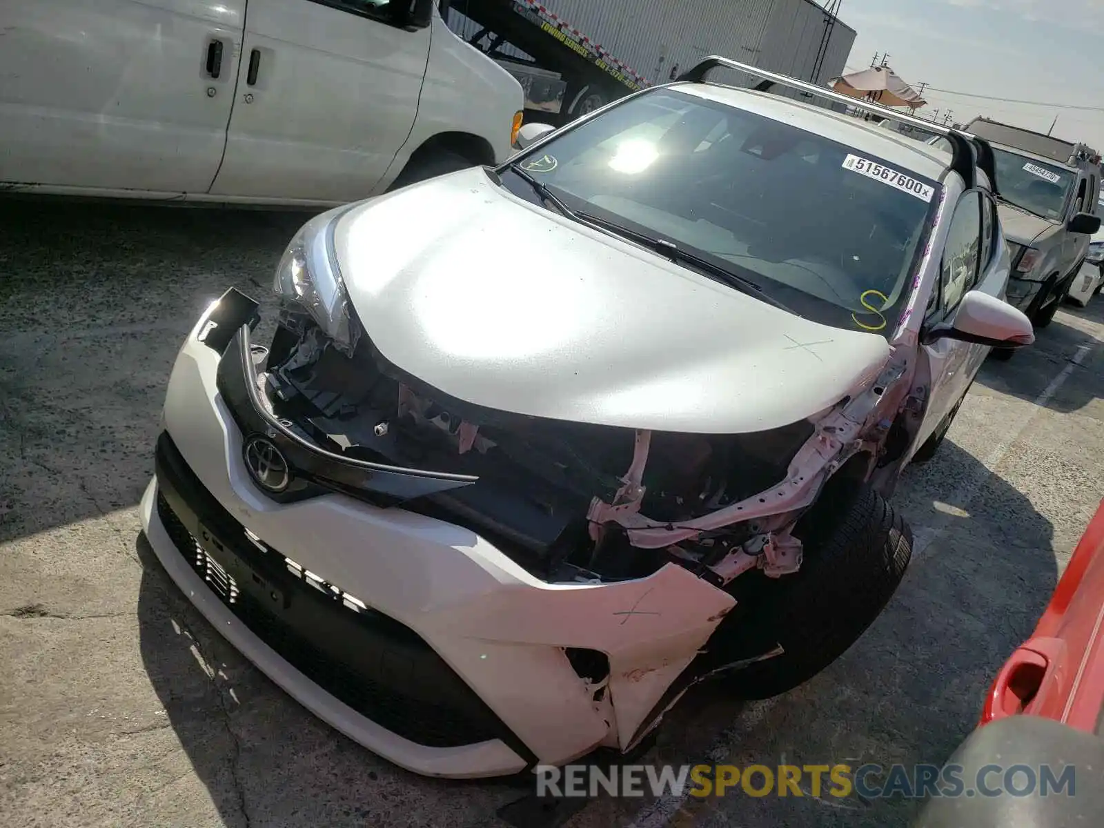 2 Photograph of a damaged car JTNKHMBX3L1064532 TOYOTA C-HR 2020