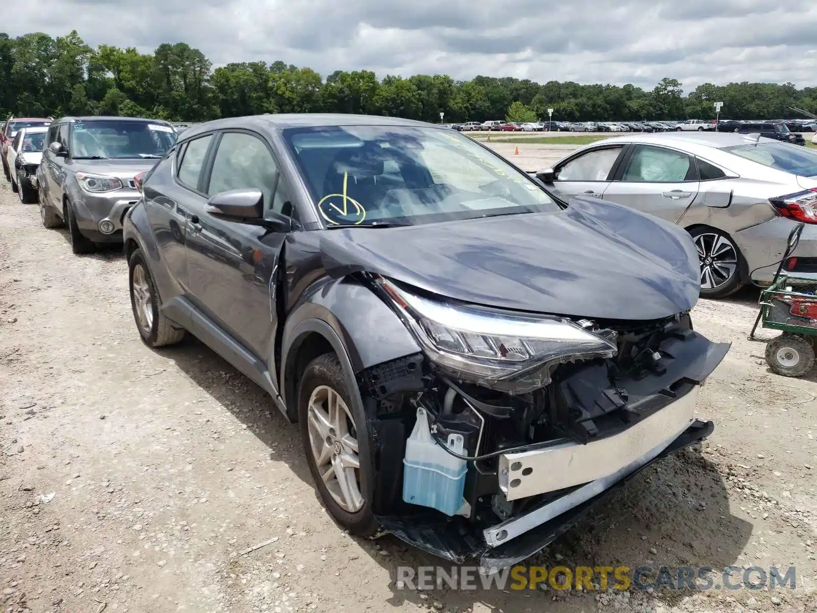 1 Photograph of a damaged car JTNKHMBX3L1066961 TOYOTA C-HR 2020