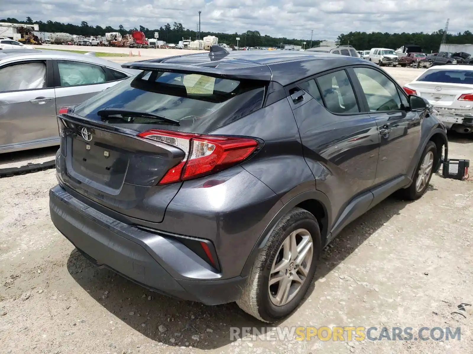 4 Photograph of a damaged car JTNKHMBX3L1066961 TOYOTA C-HR 2020