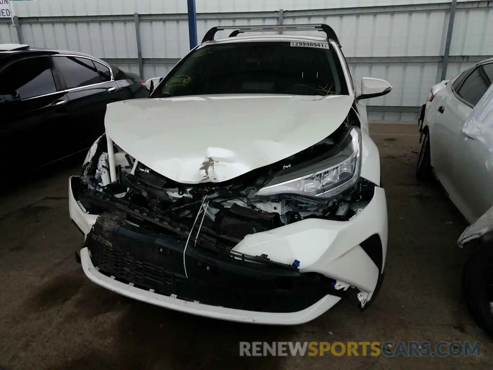 9 Photograph of a damaged car JTNKHMBX3L1067382 TOYOTA C-HR 2020