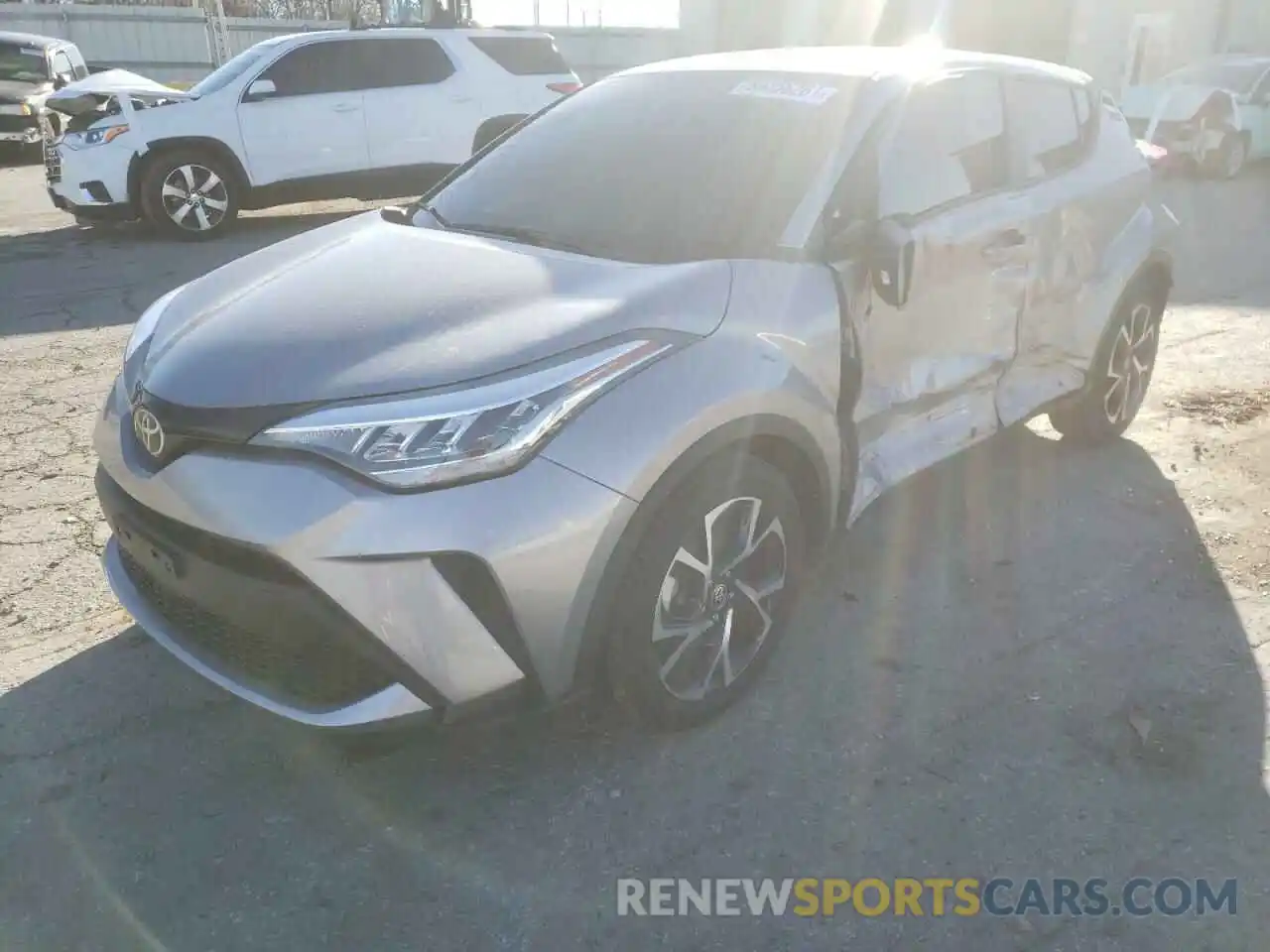 2 Photograph of a damaged car JTNKHMBX3L1069357 TOYOTA C-HR 2020