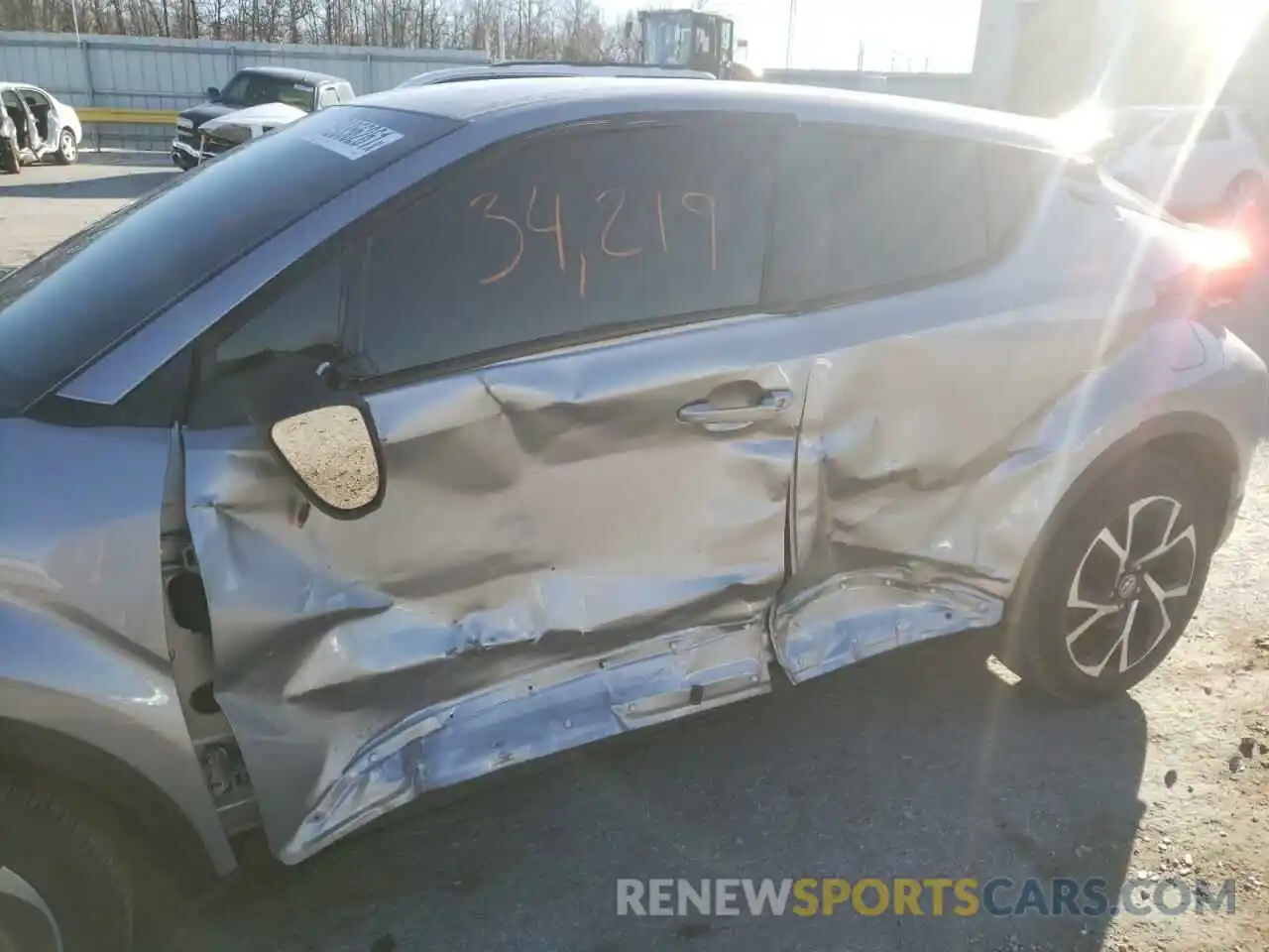 9 Photograph of a damaged car JTNKHMBX3L1069357 TOYOTA C-HR 2020