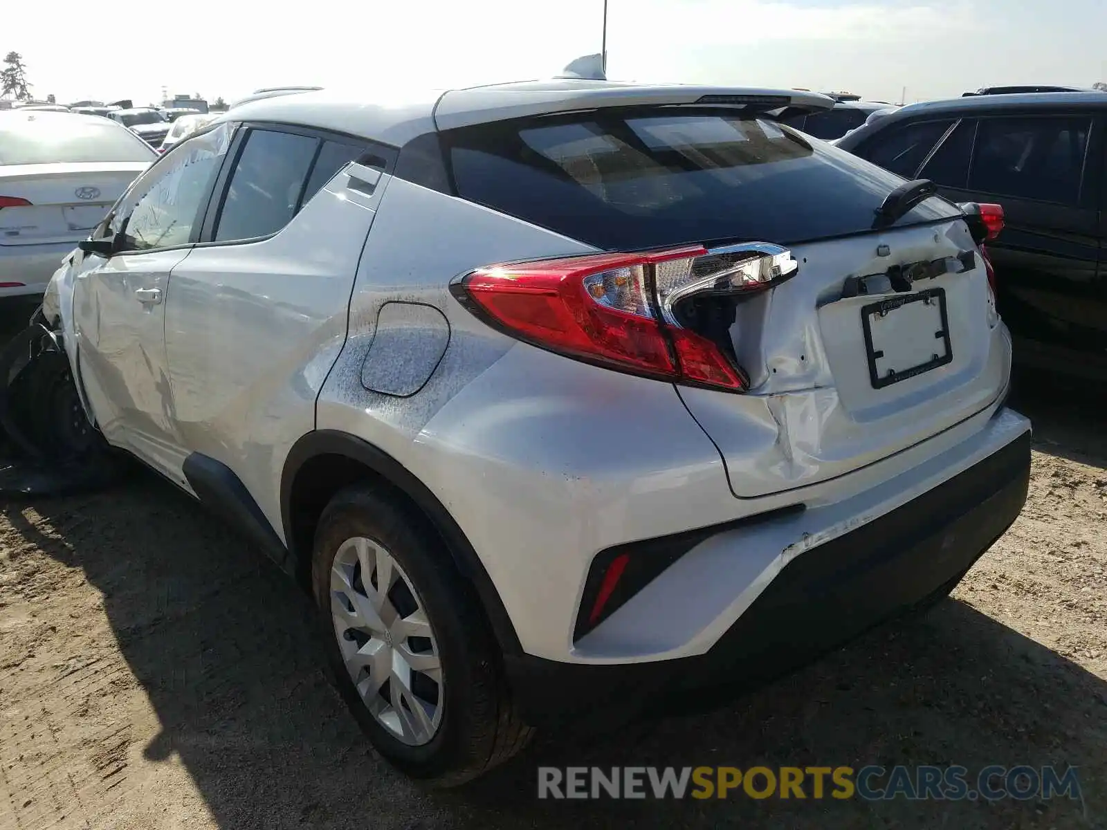 3 Photograph of a damaged car JTNKHMBX3L1069360 TOYOTA C-HR 2020