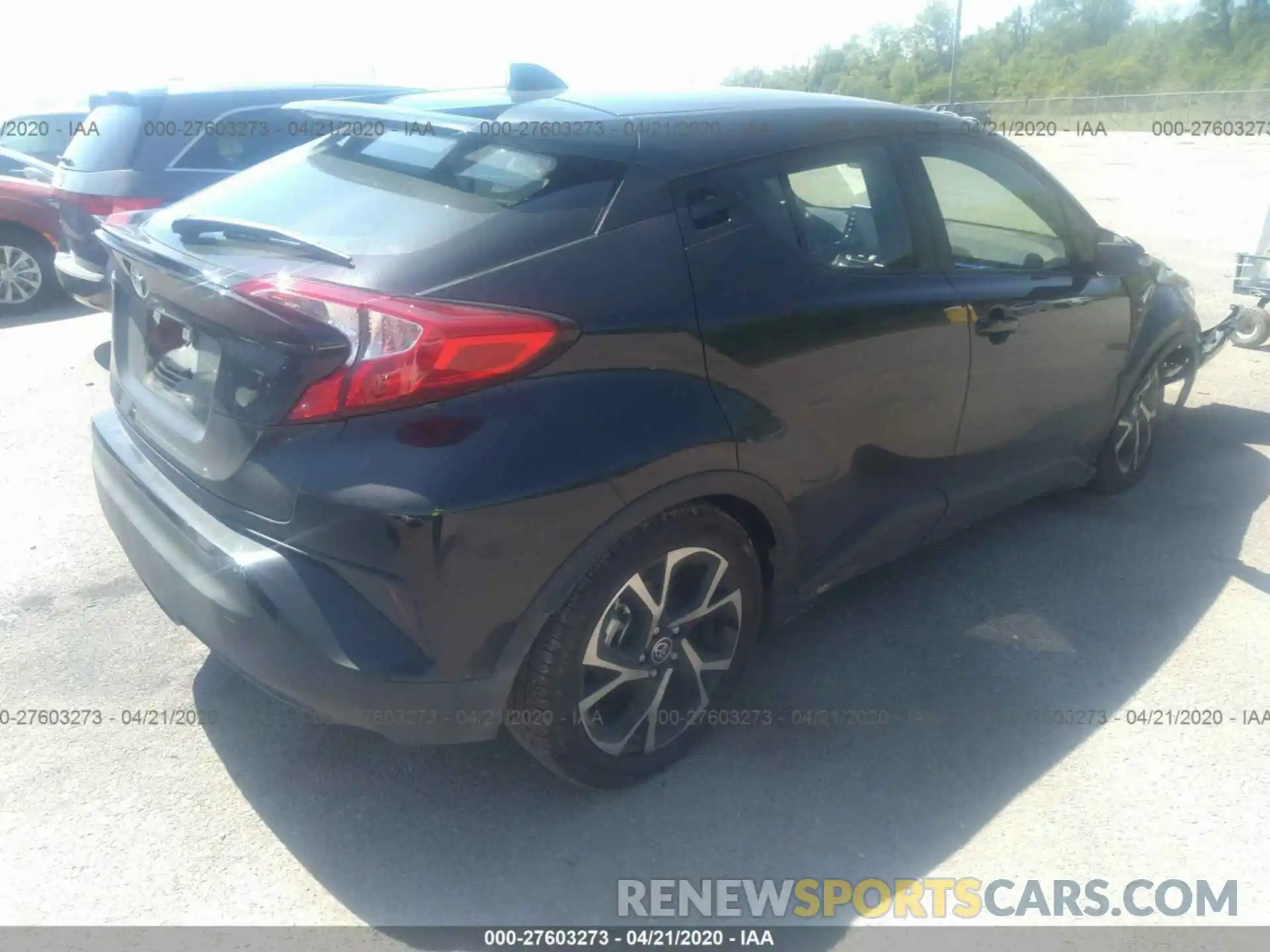 4 Photograph of a damaged car JTNKHMBX3L1070377 TOYOTA C-HR 2020