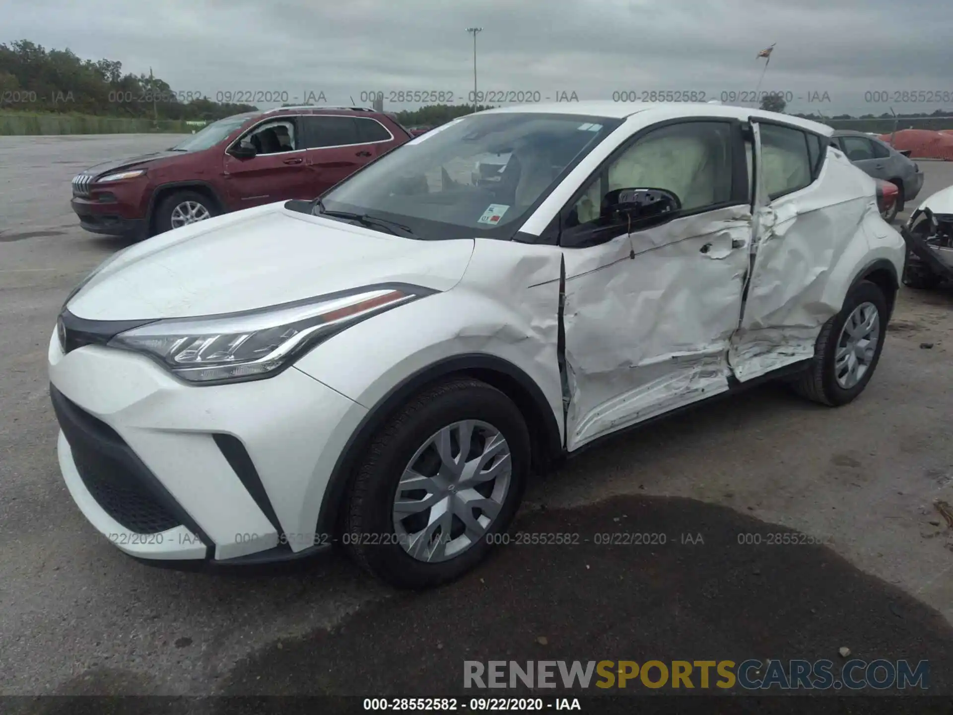 2 Photograph of a damaged car JTNKHMBX3L1070587 TOYOTA C-HR 2020