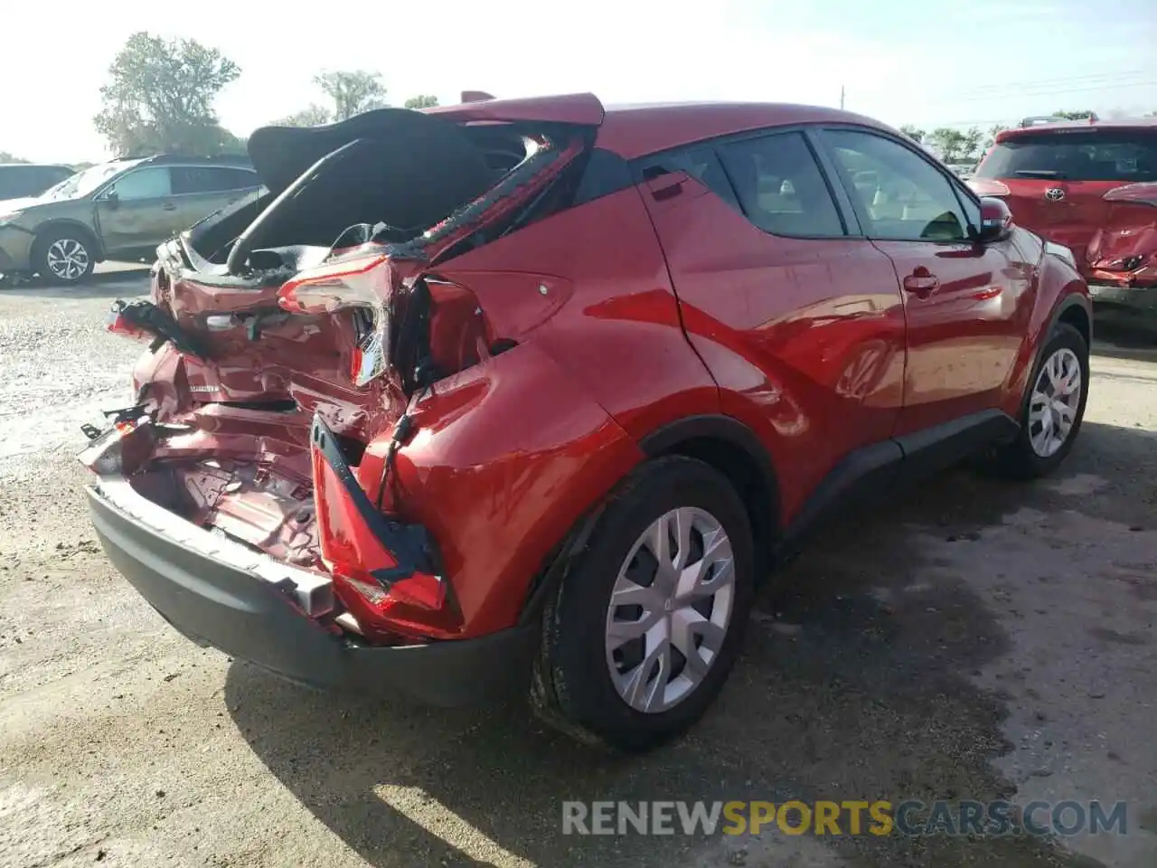 4 Photograph of a damaged car JTNKHMBX3L1071965 TOYOTA C-HR 2020