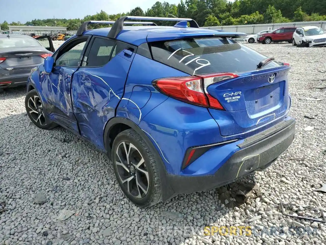 3 Photograph of a damaged car JTNKHMBX3L1074316 TOYOTA C-HR 2020