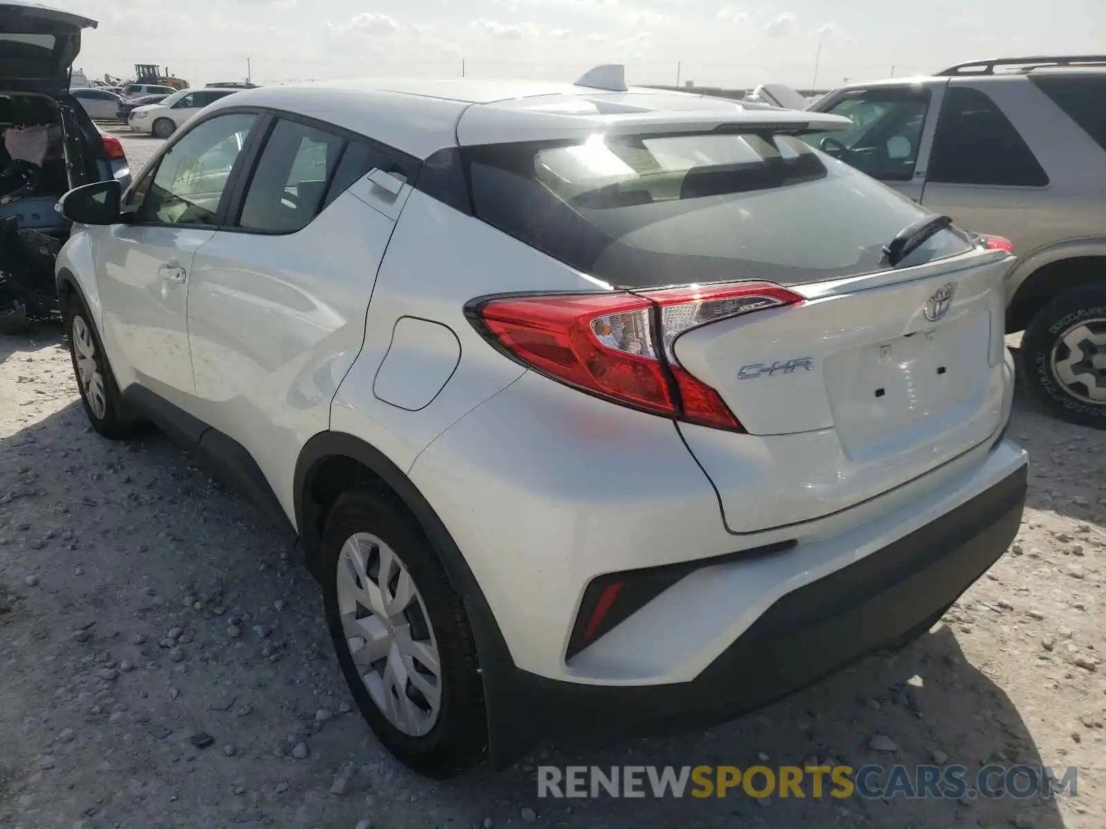 3 Photograph of a damaged car JTNKHMBX3L1077006 TOYOTA C-HR 2020