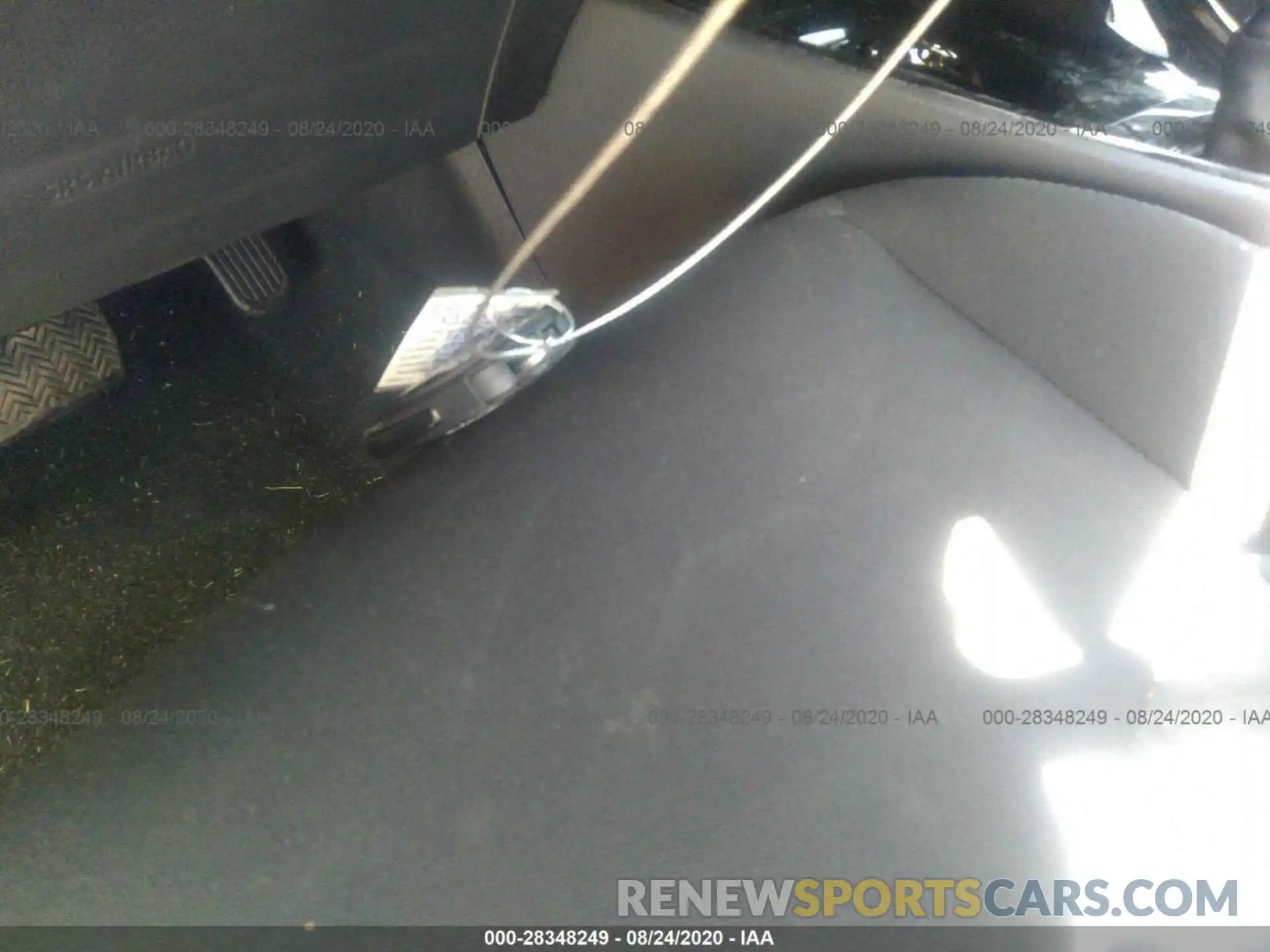 11 Photograph of a damaged car JTNKHMBX3L1077913 TOYOTA C-HR 2020