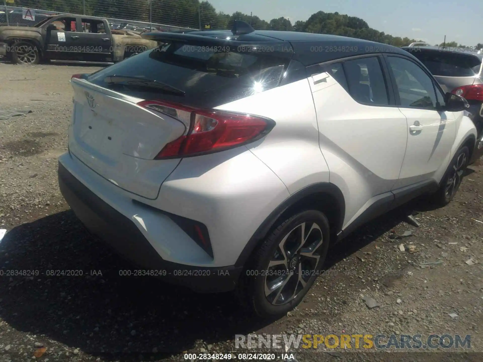 4 Photograph of a damaged car JTNKHMBX3L1077913 TOYOTA C-HR 2020