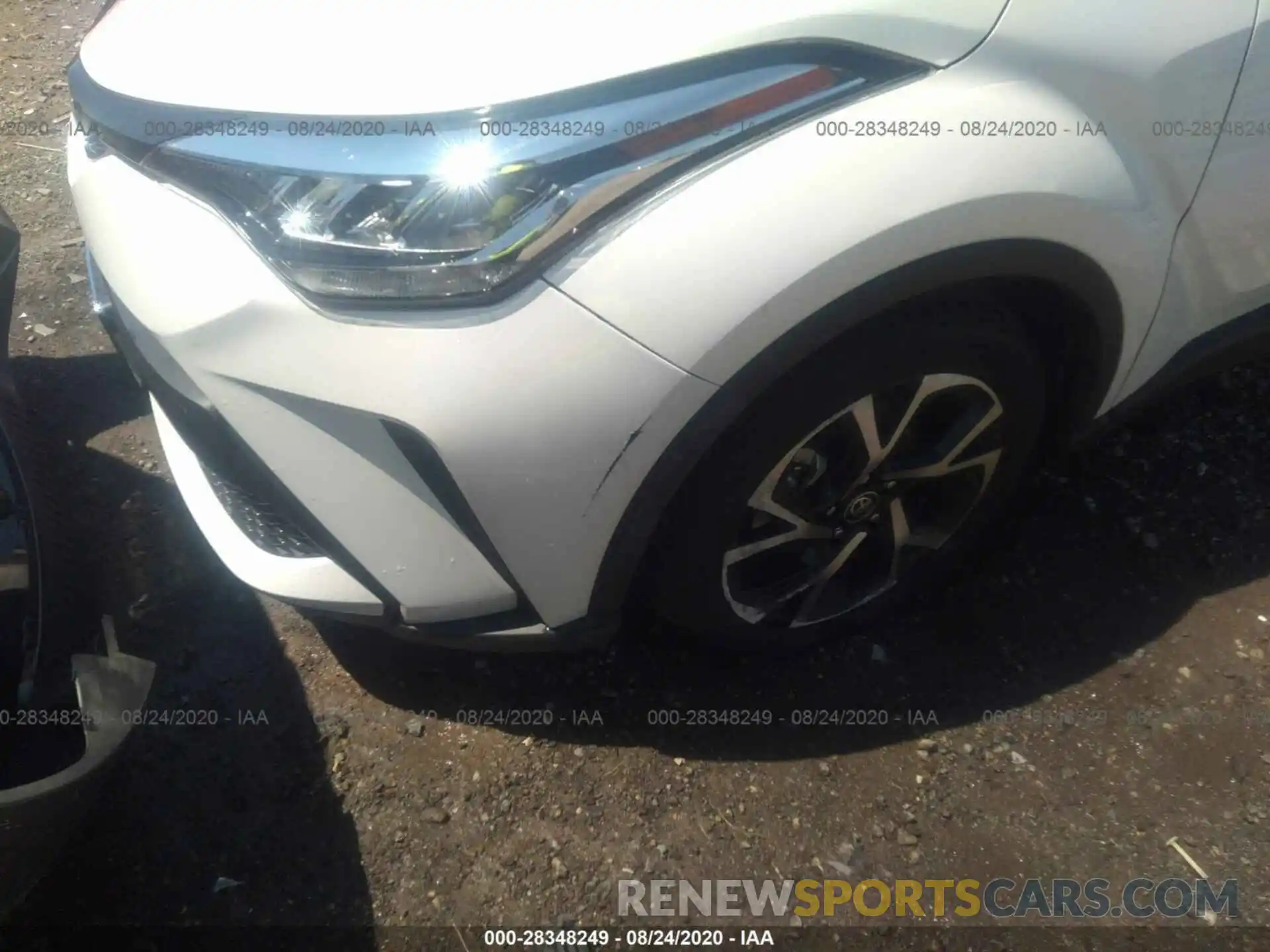 6 Photograph of a damaged car JTNKHMBX3L1077913 TOYOTA C-HR 2020