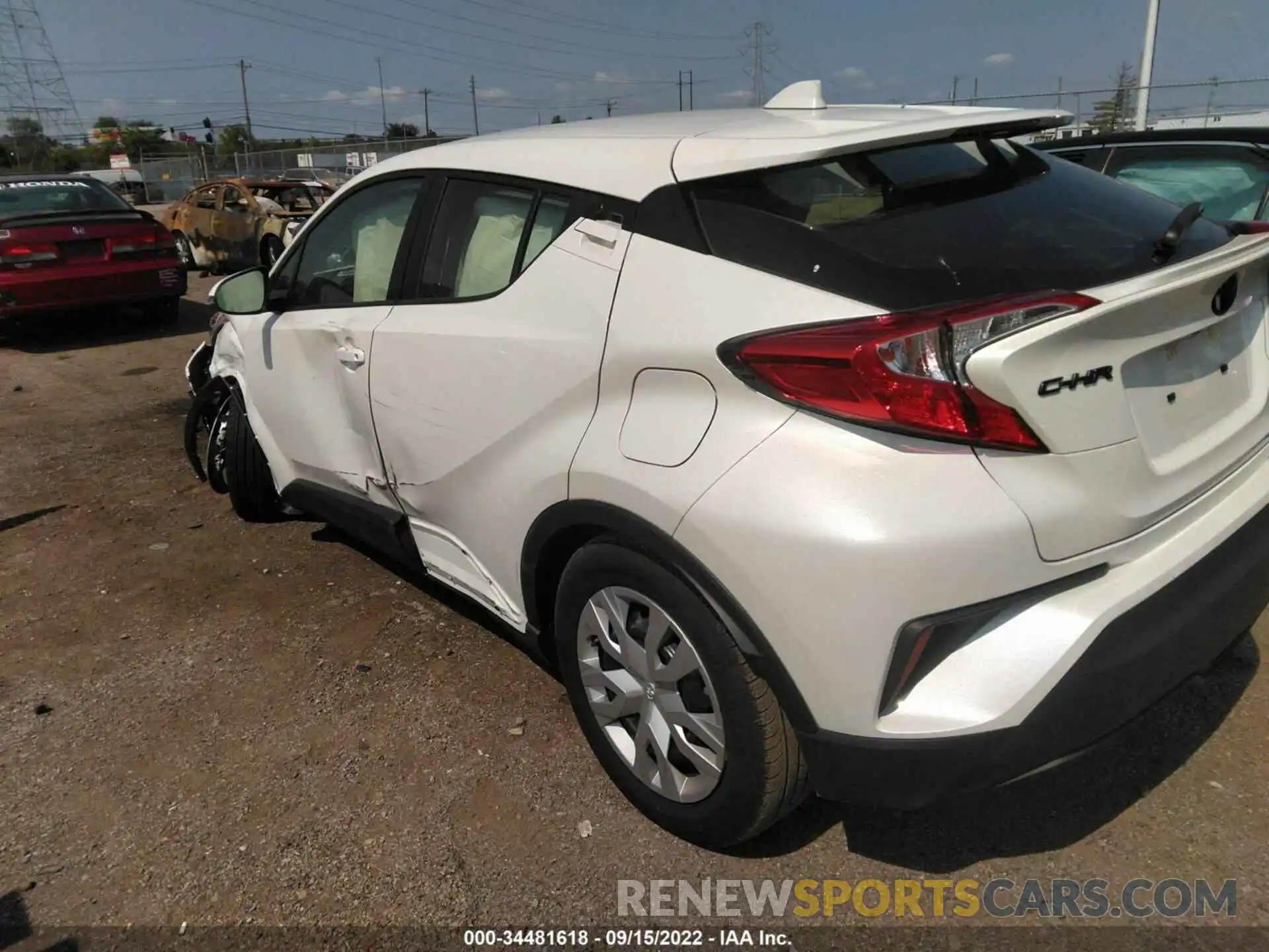 3 Photograph of a damaged car JTNKHMBX3L1080035 TOYOTA C-HR 2020