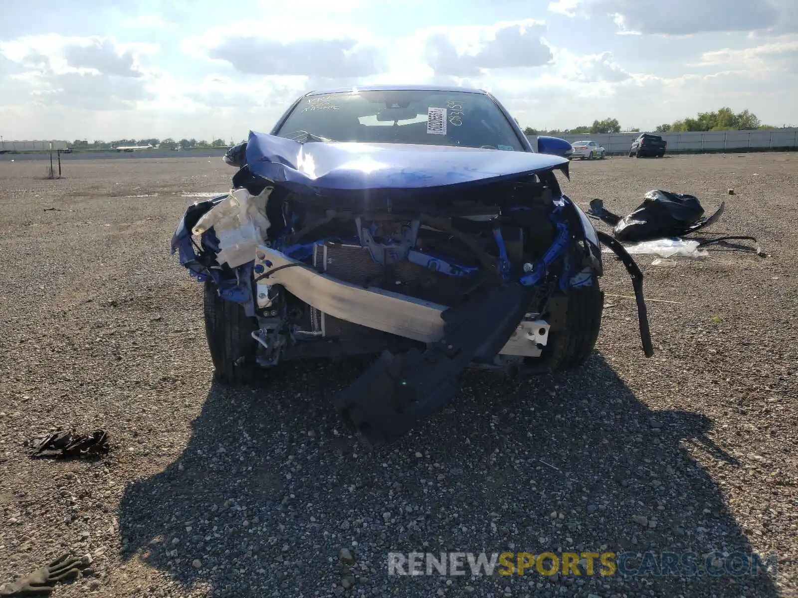 9 Photograph of a damaged car JTNKHMBX3L1083159 TOYOTA C-HR 2020