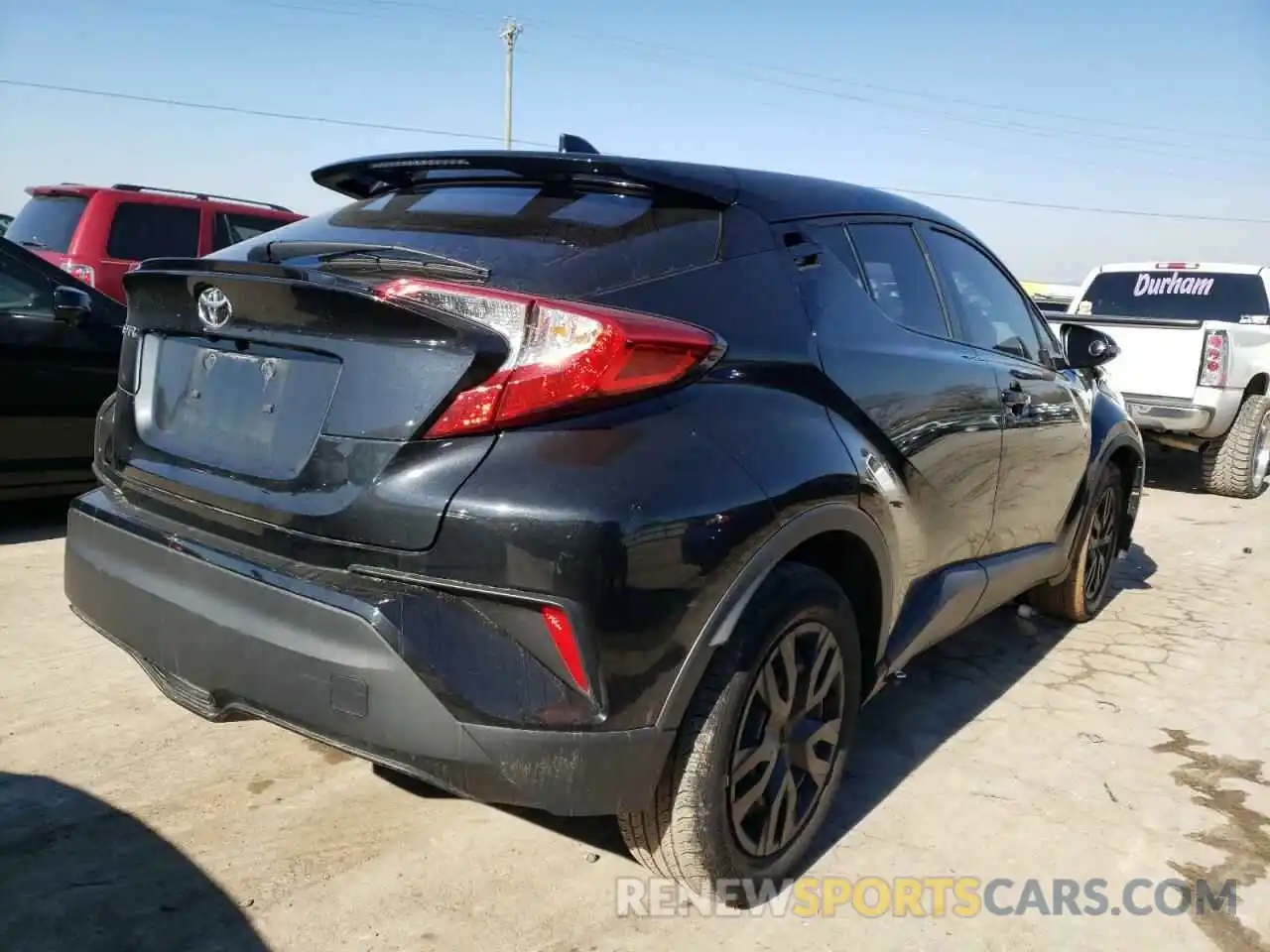 4 Photograph of a damaged car JTNKHMBX3L1083985 TOYOTA C-HR 2020