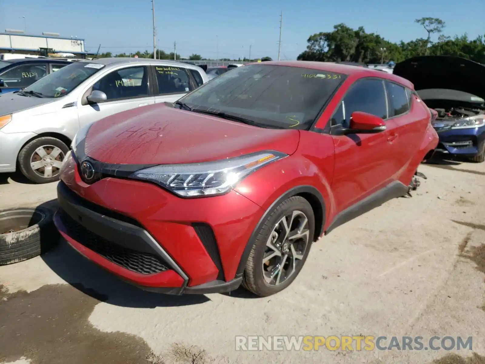 2 Photograph of a damaged car JTNKHMBX3L1084764 TOYOTA C-HR 2020