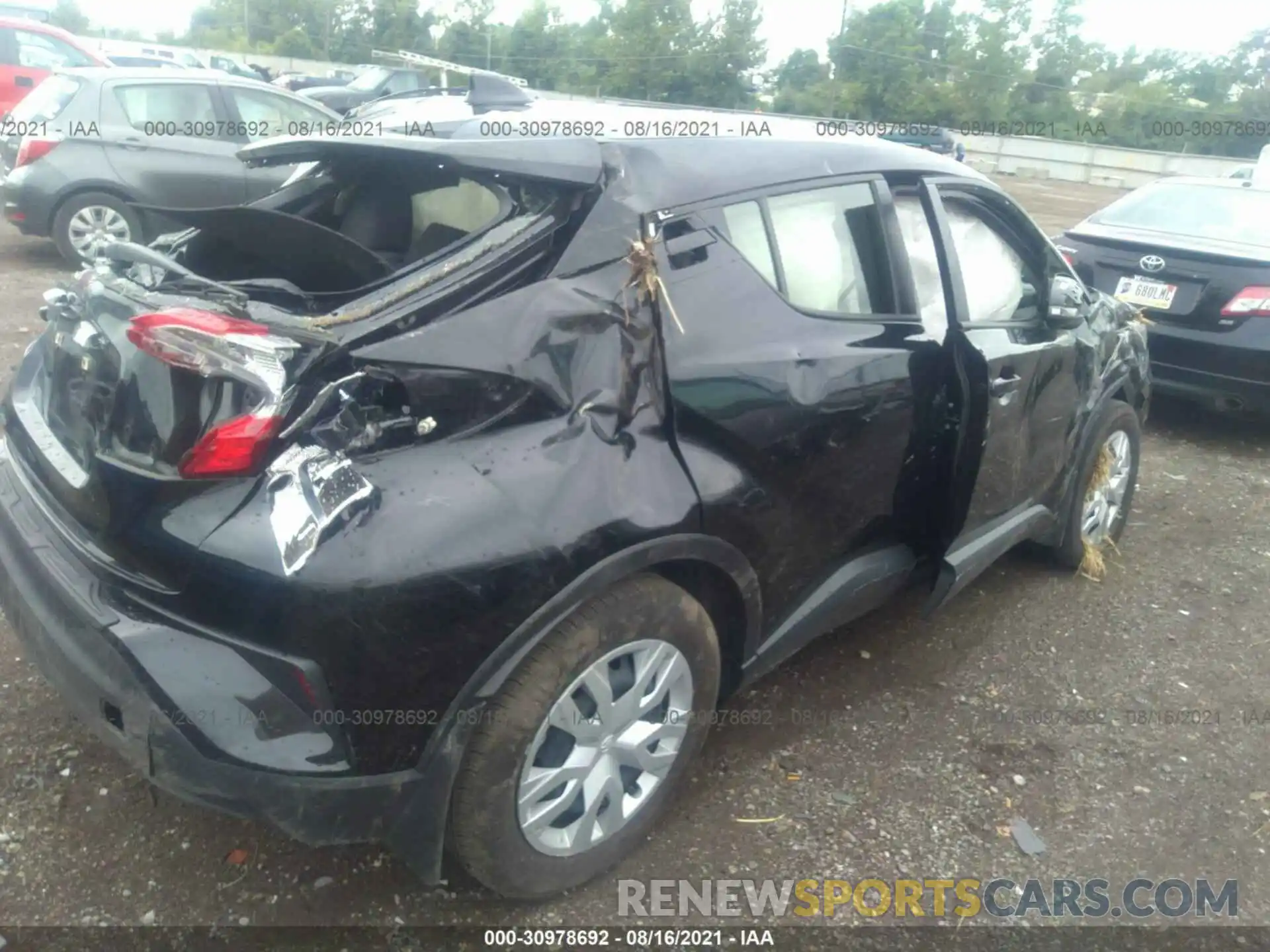 4 Photograph of a damaged car JTNKHMBX3L1086787 TOYOTA C-HR 2020