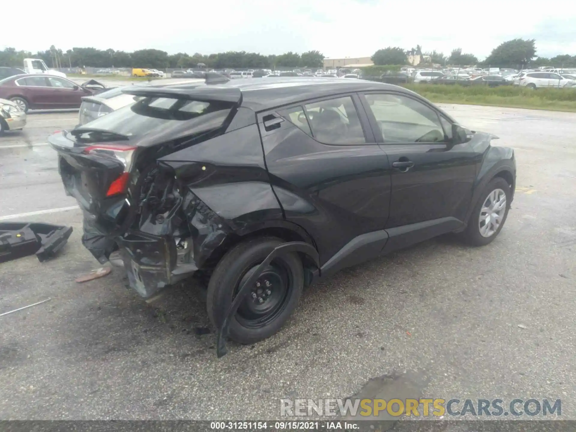 4 Photograph of a damaged car JTNKHMBX3L1089561 TOYOTA C-HR 2020