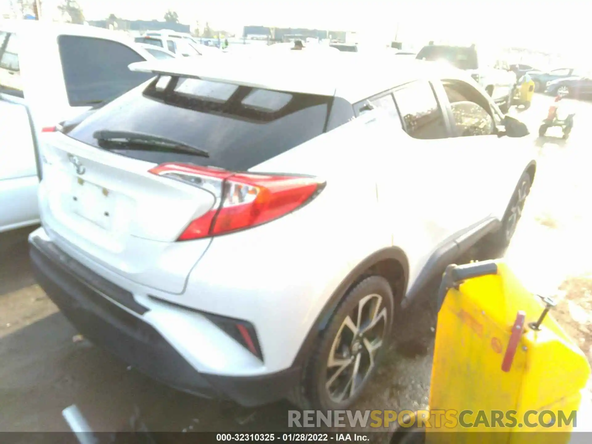 4 Photograph of a damaged car JTNKHMBX3L1090113 TOYOTA C-HR 2020