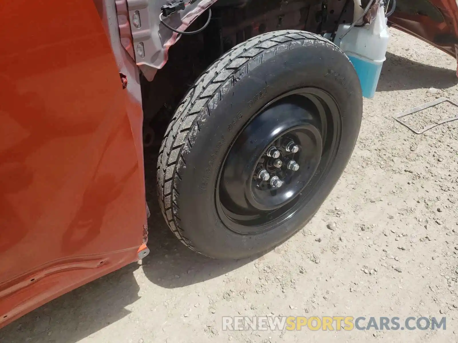 9 Photograph of a damaged car JTNKHMBX3L1090242 TOYOTA C-HR 2020