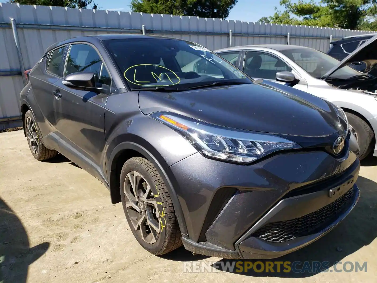 1 Photograph of a damaged car JTNKHMBX3L1093528 TOYOTA C-HR 2020