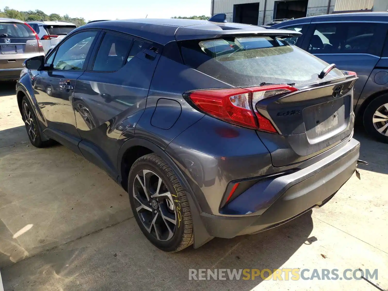 3 Photograph of a damaged car JTNKHMBX3L1093528 TOYOTA C-HR 2020