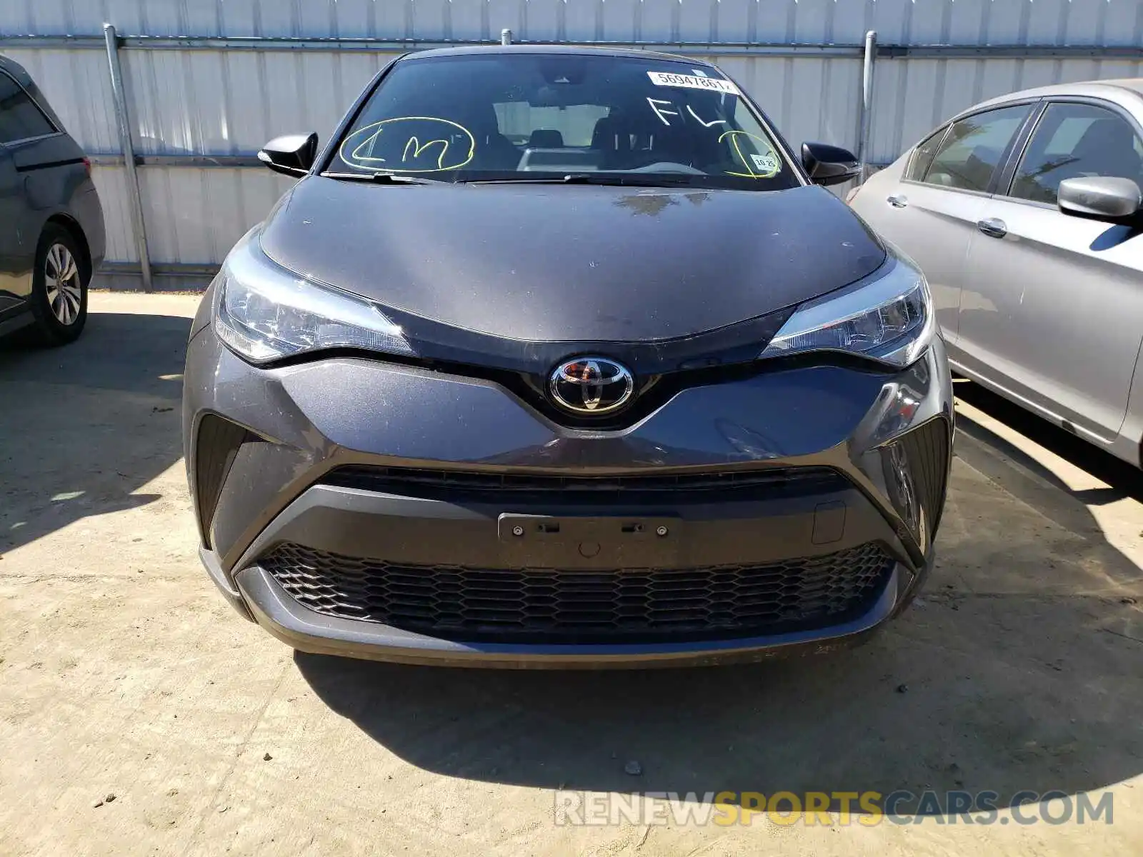 9 Photograph of a damaged car JTNKHMBX3L1093528 TOYOTA C-HR 2020