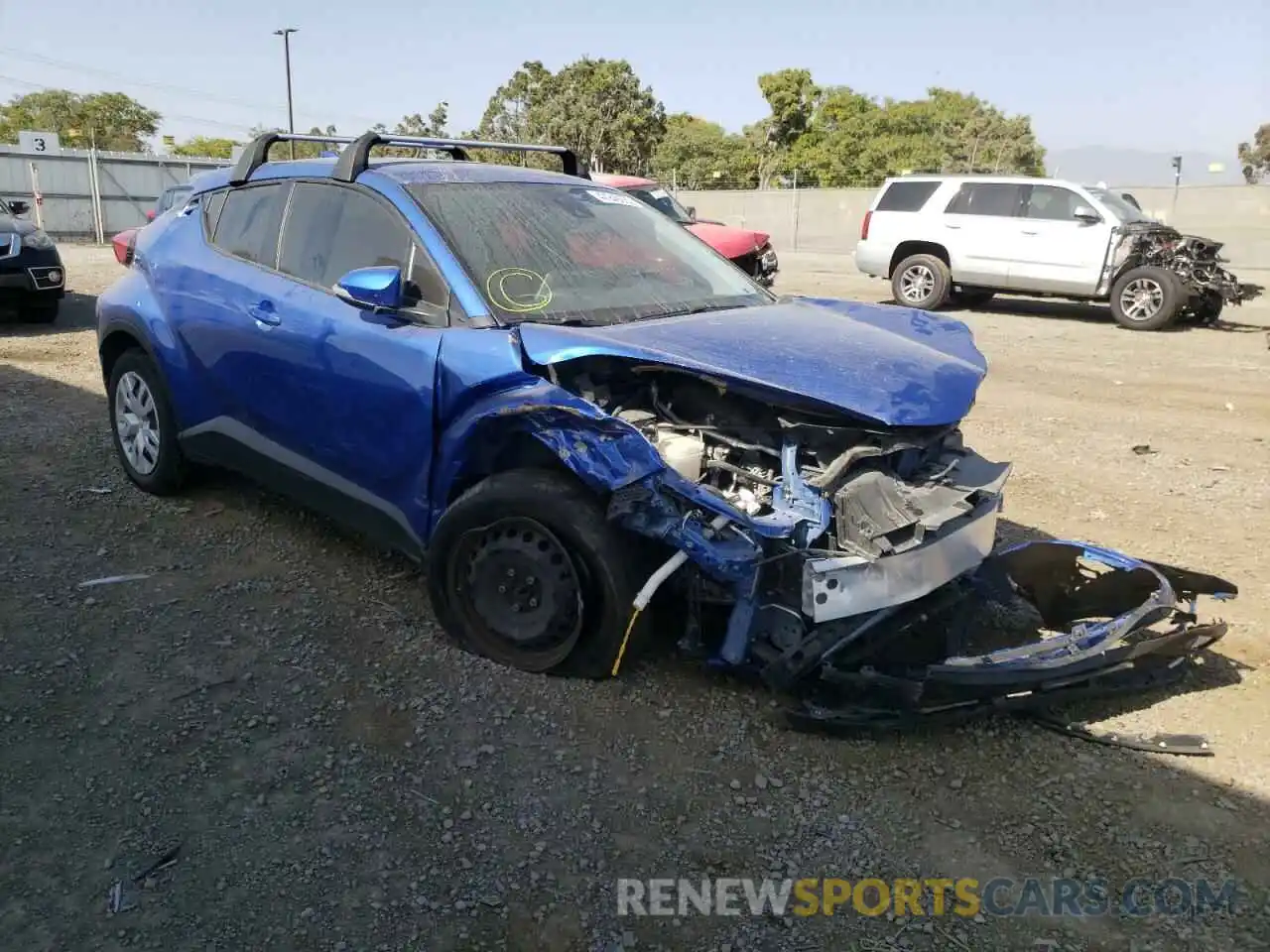 1 Photograph of a damaged car JTNKHMBX3L1093691 TOYOTA C-HR 2020