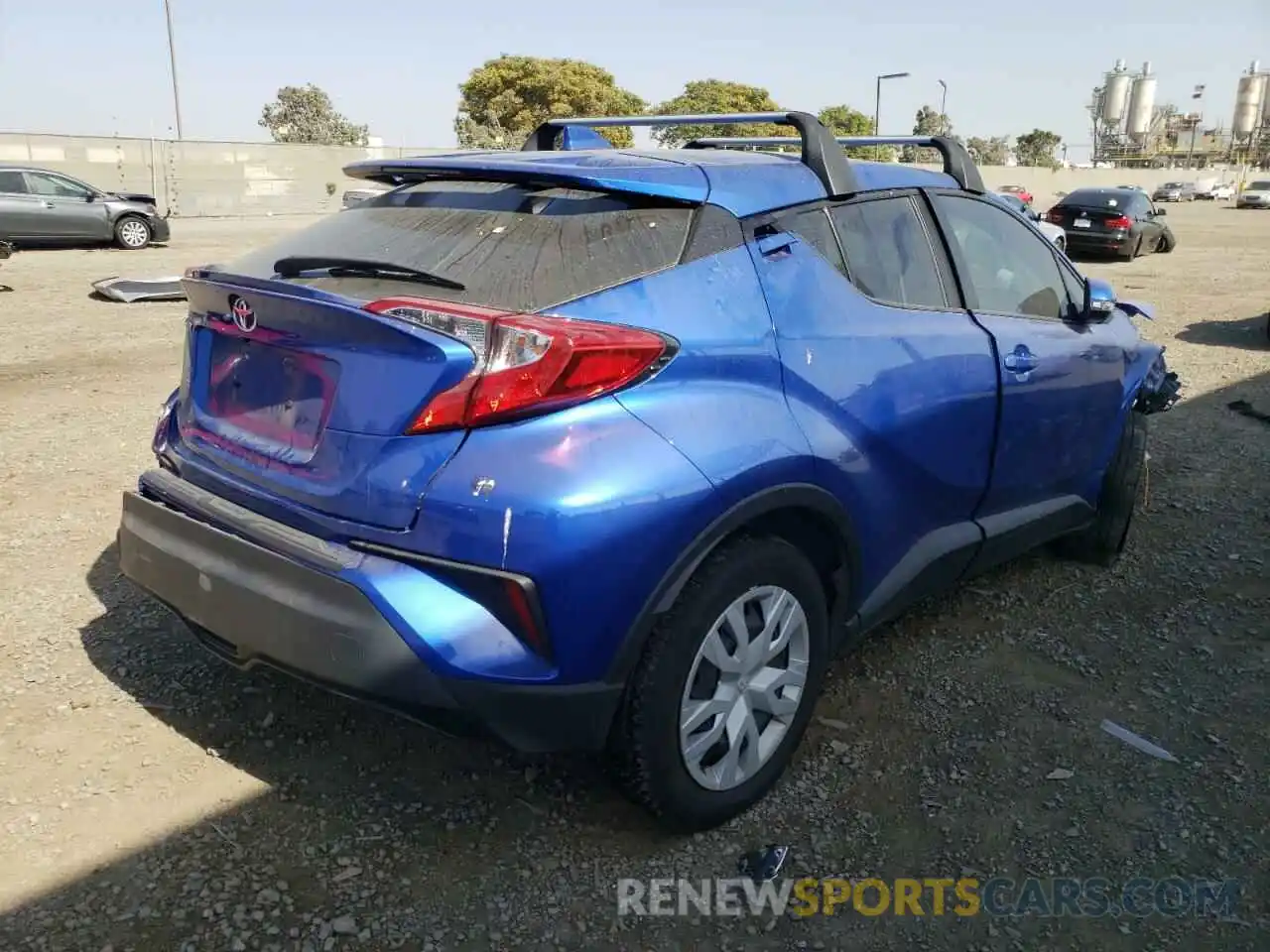 4 Photograph of a damaged car JTNKHMBX3L1093691 TOYOTA C-HR 2020