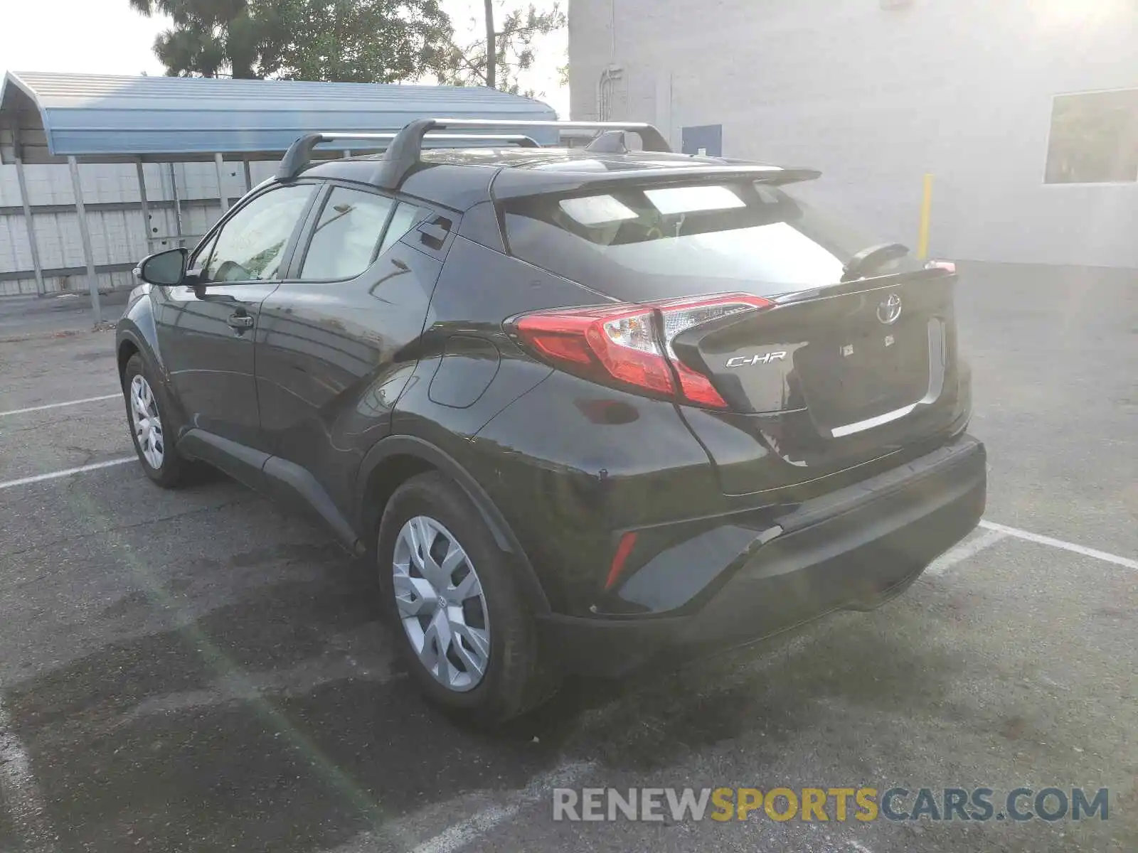 3 Photograph of a damaged car JTNKHMBX4L1064331 TOYOTA C-HR 2020