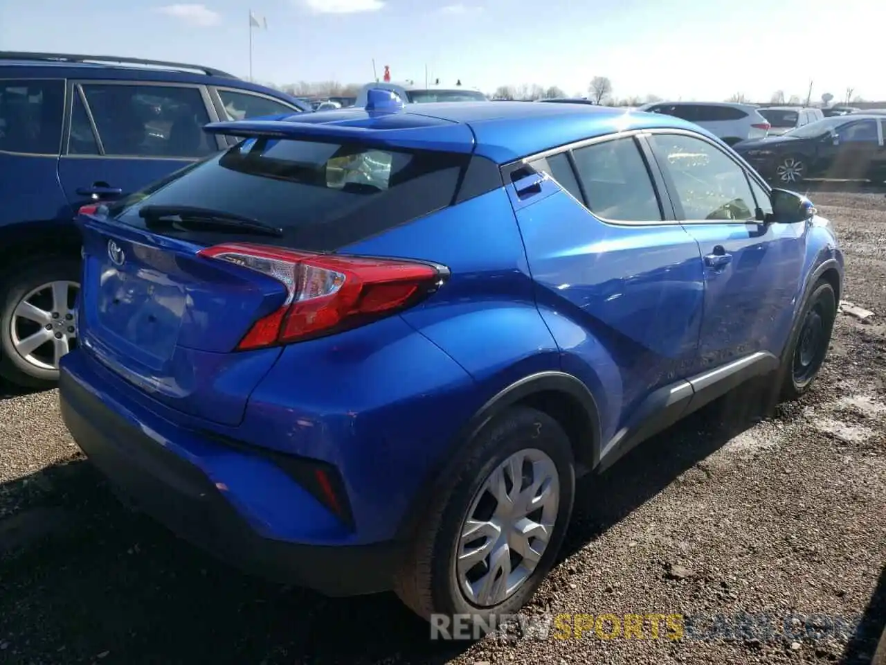 4 Photograph of a damaged car JTNKHMBX4L1064605 TOYOTA C-HR 2020