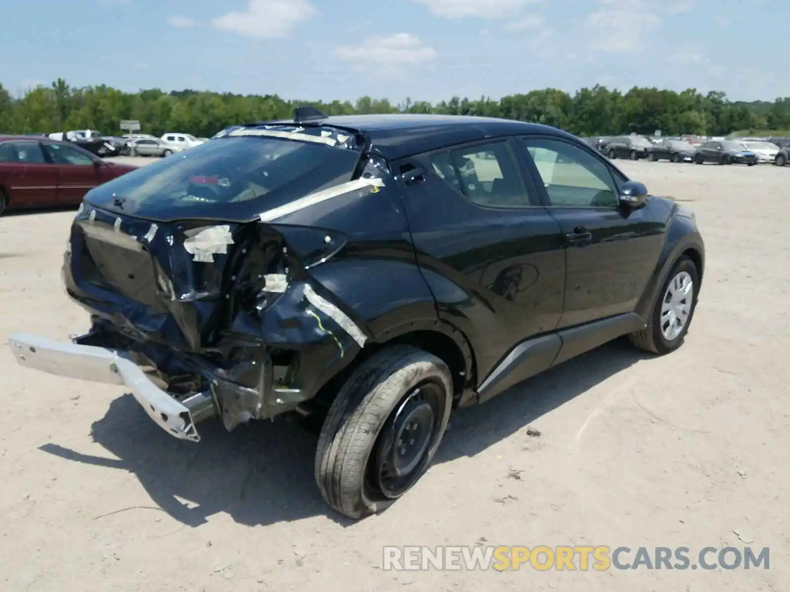 4 Photograph of a damaged car JTNKHMBX4L1069030 TOYOTA C-HR 2020