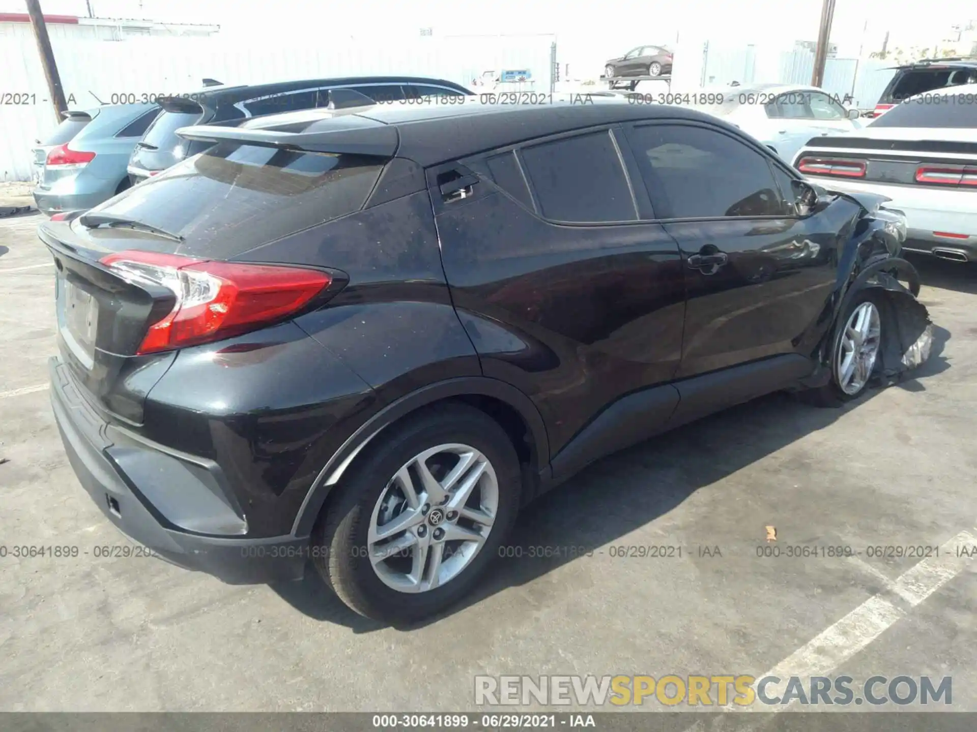 4 Фотография поврежденного автомобиля JTNKHMBX4L1069335 TOYOTA C-HR 2020