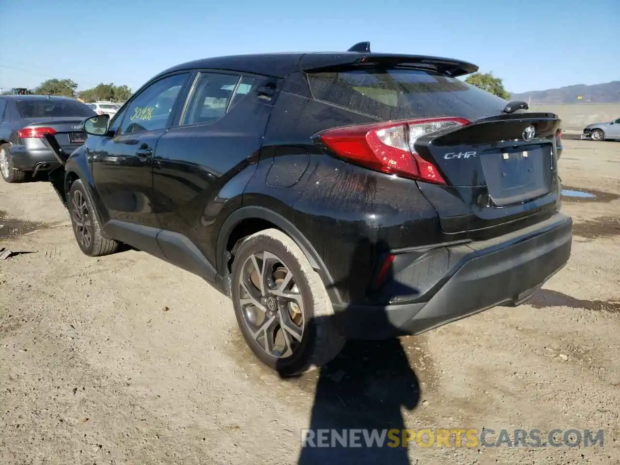 3 Photograph of a damaged car JTNKHMBX4L1070842 TOYOTA C-HR 2020